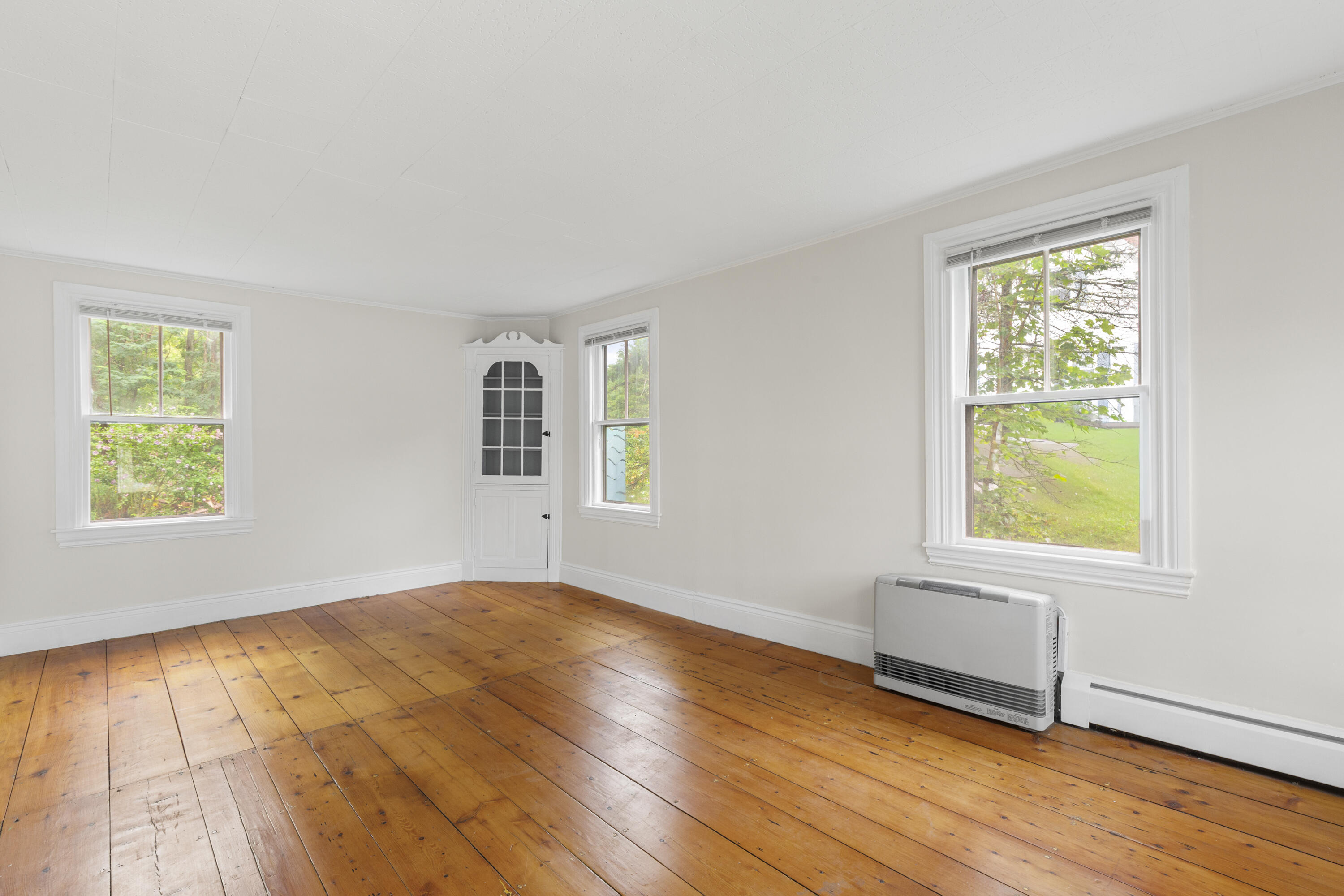 646 West Street