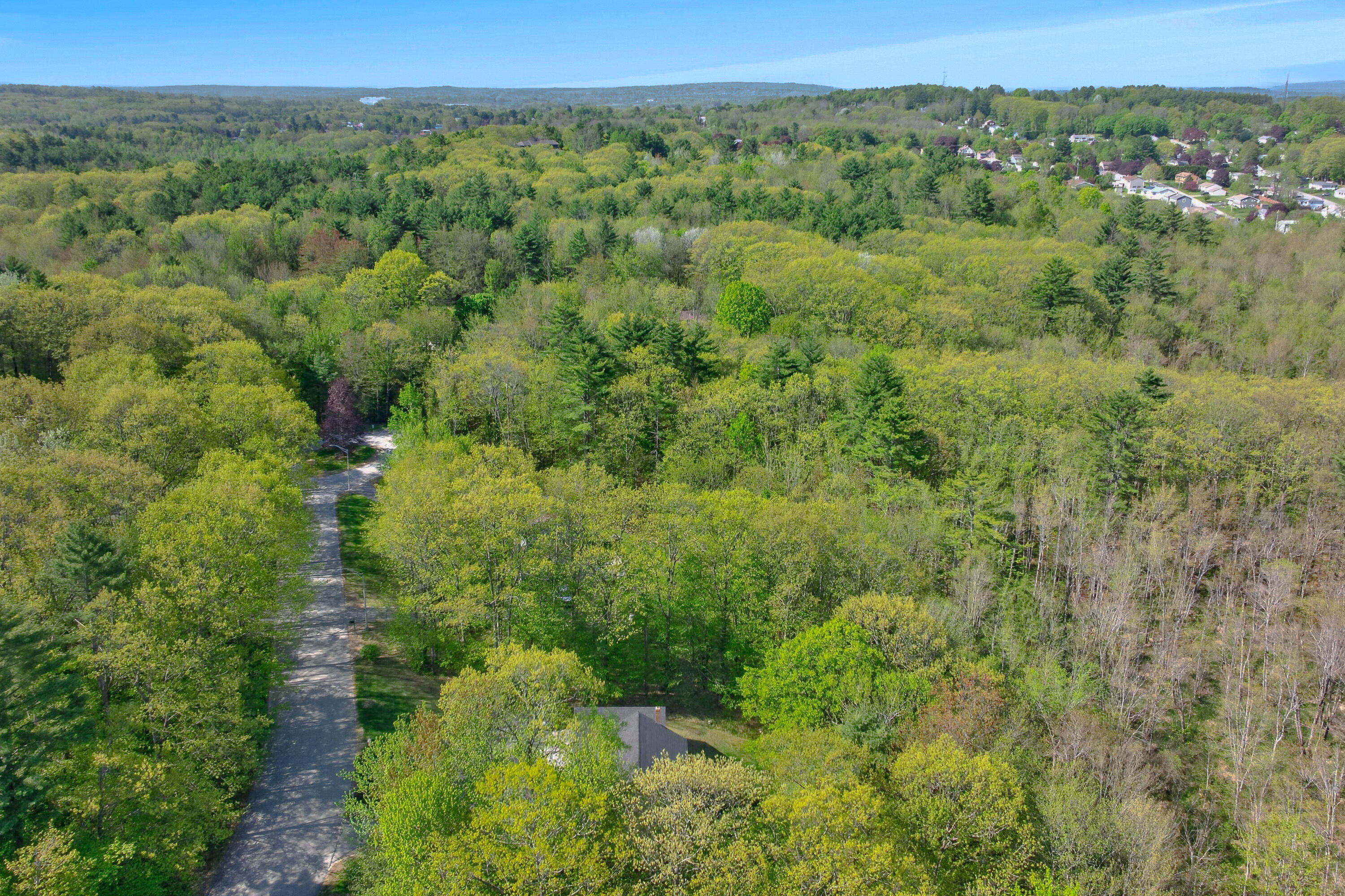 25 Hillview Lane