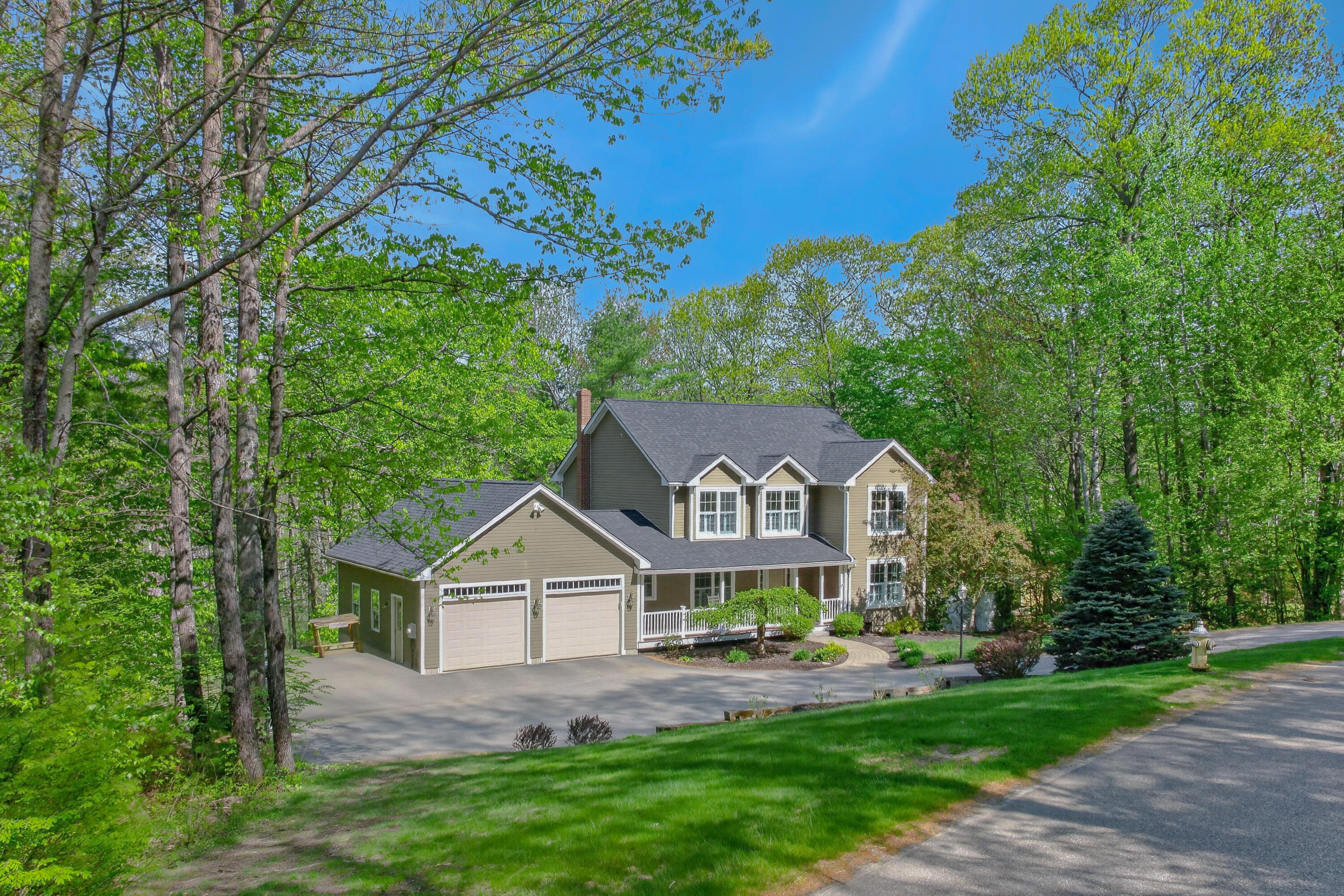 25 Hillview Lane