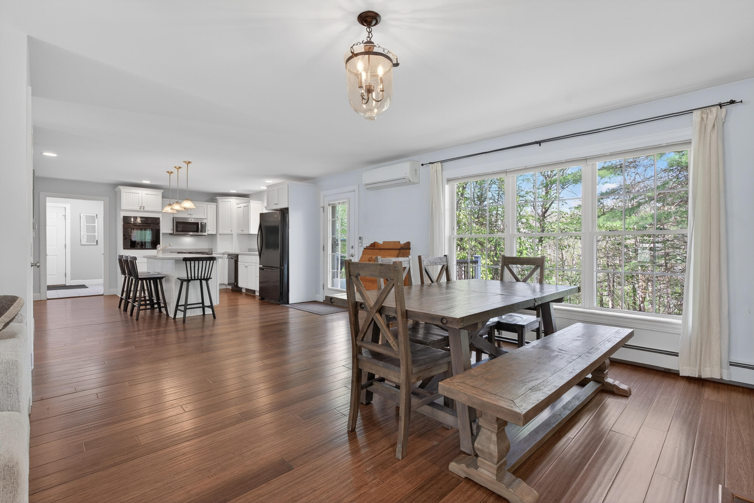 25 Hillview Lane