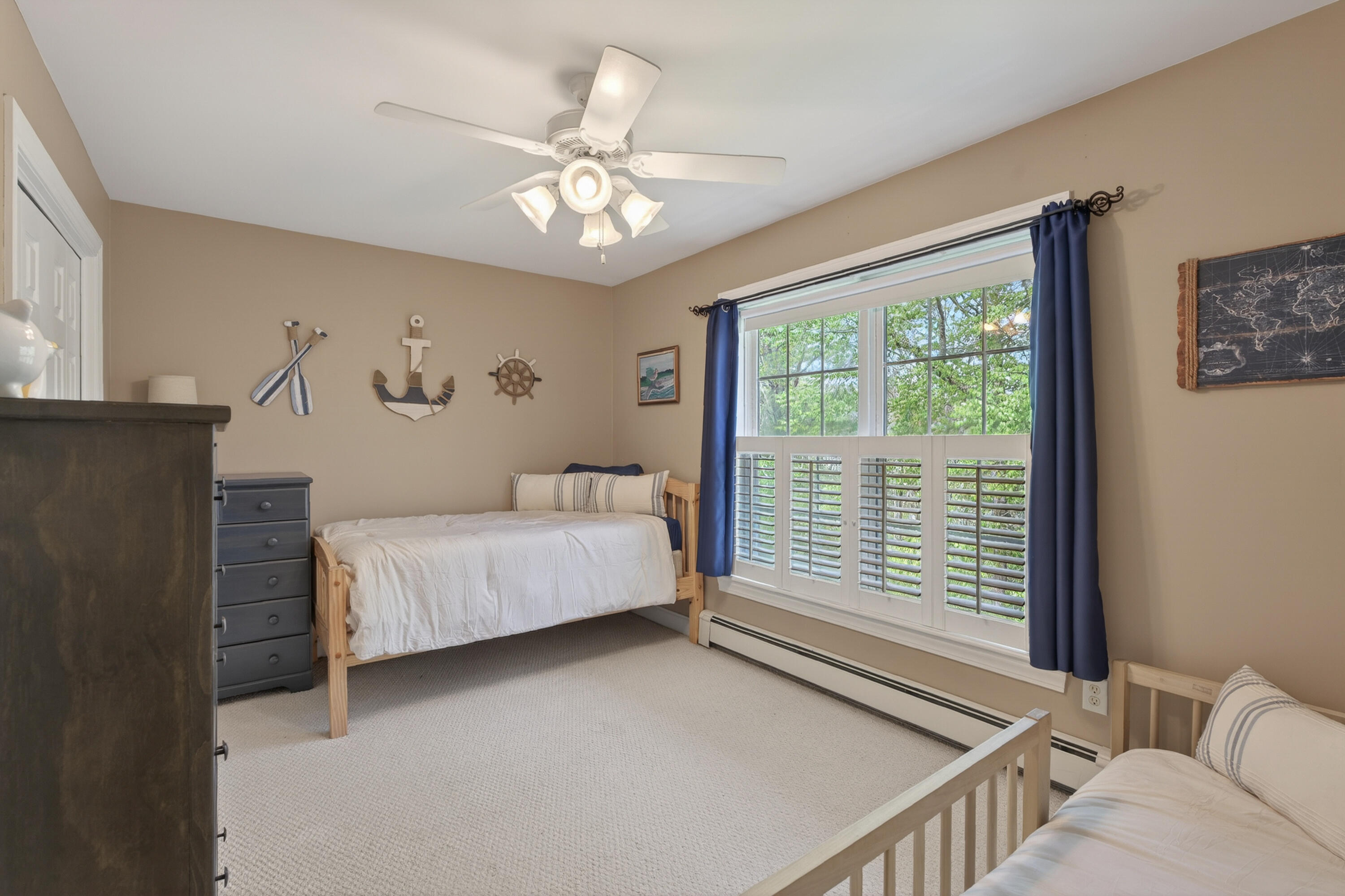 25 Hillview Lane