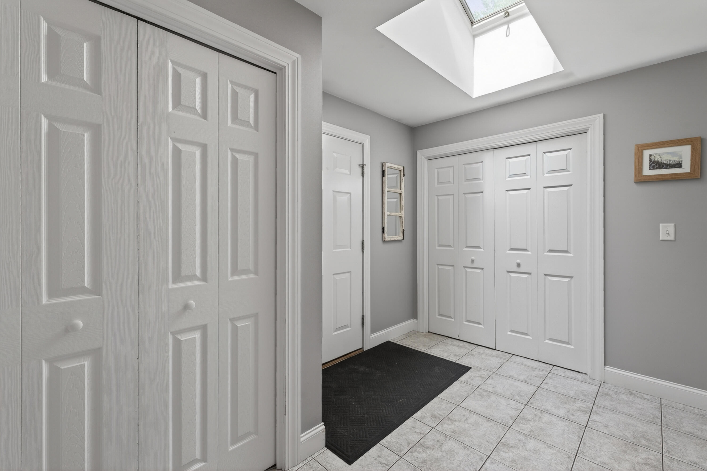 25 Hillview Lane