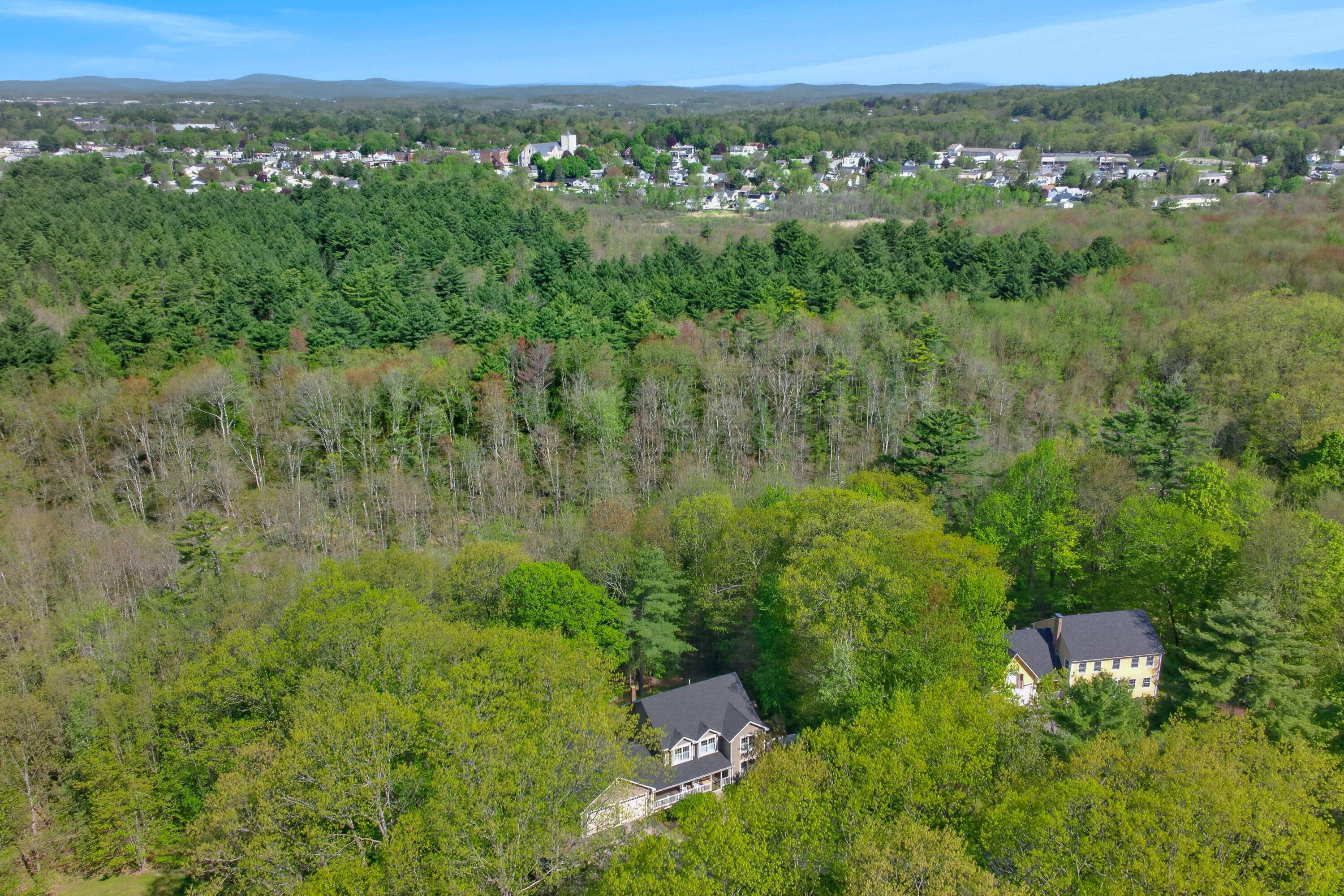 25 Hillview Lane