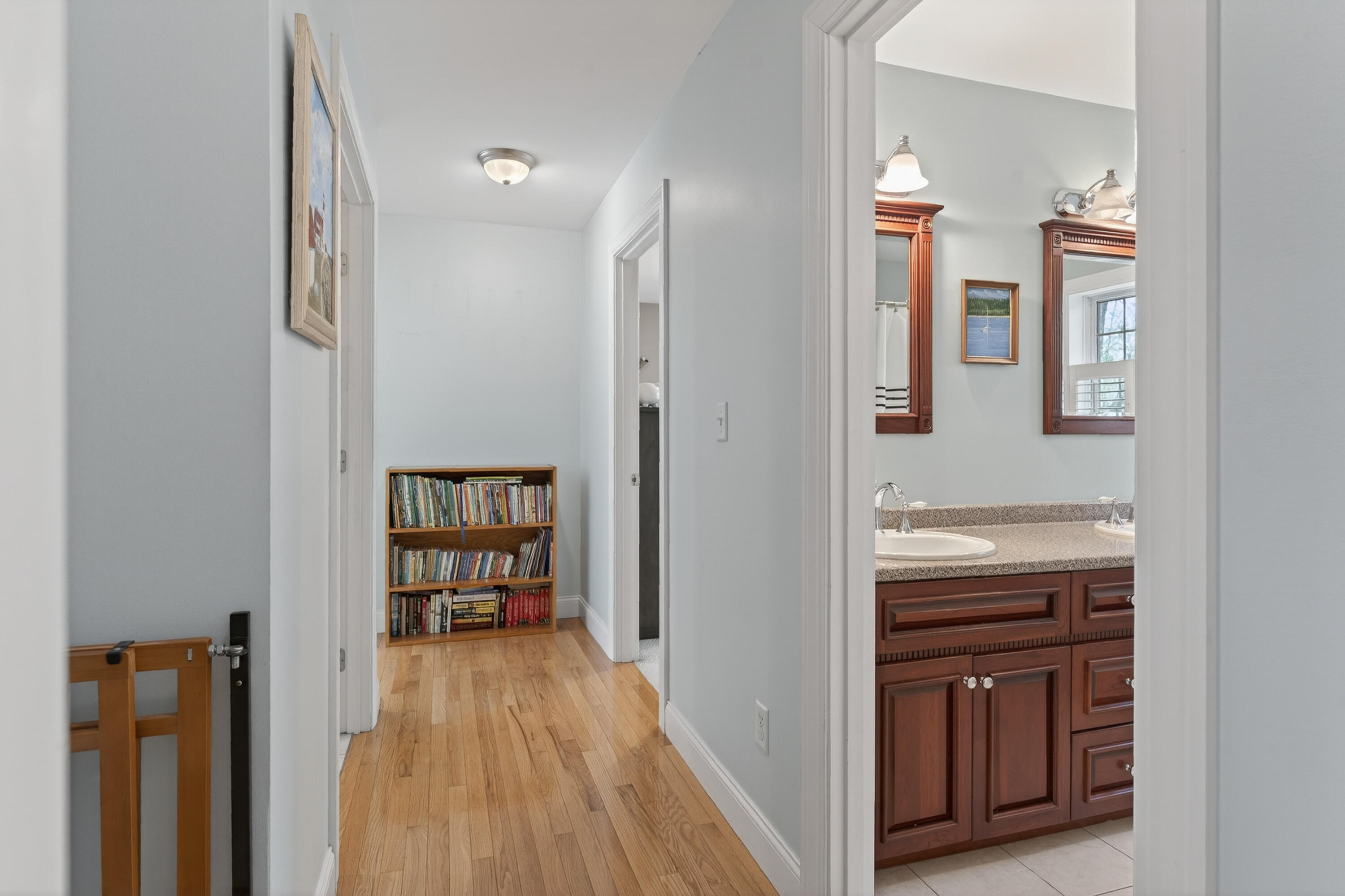 25 Hillview Lane