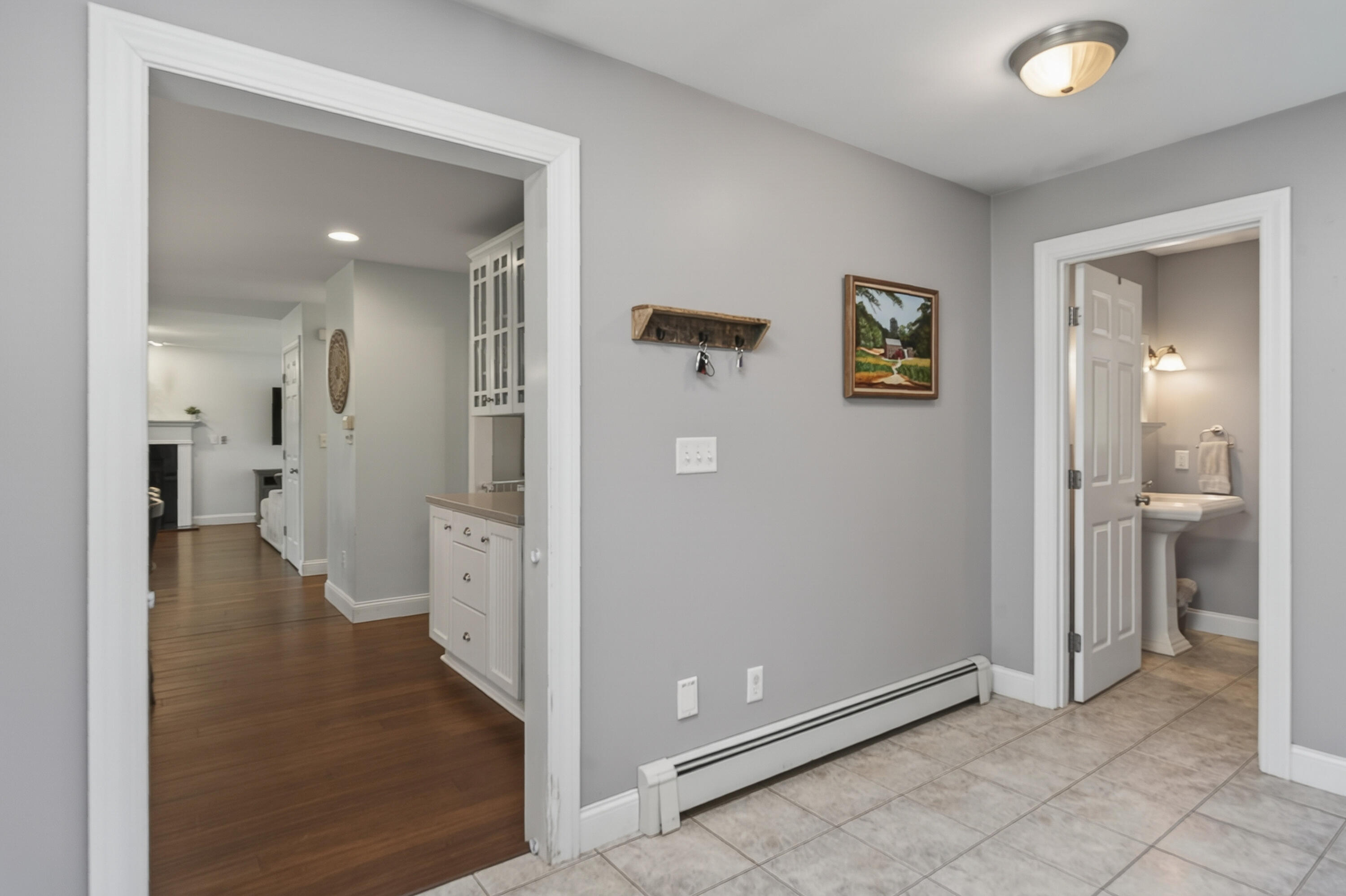 25 Hillview Lane