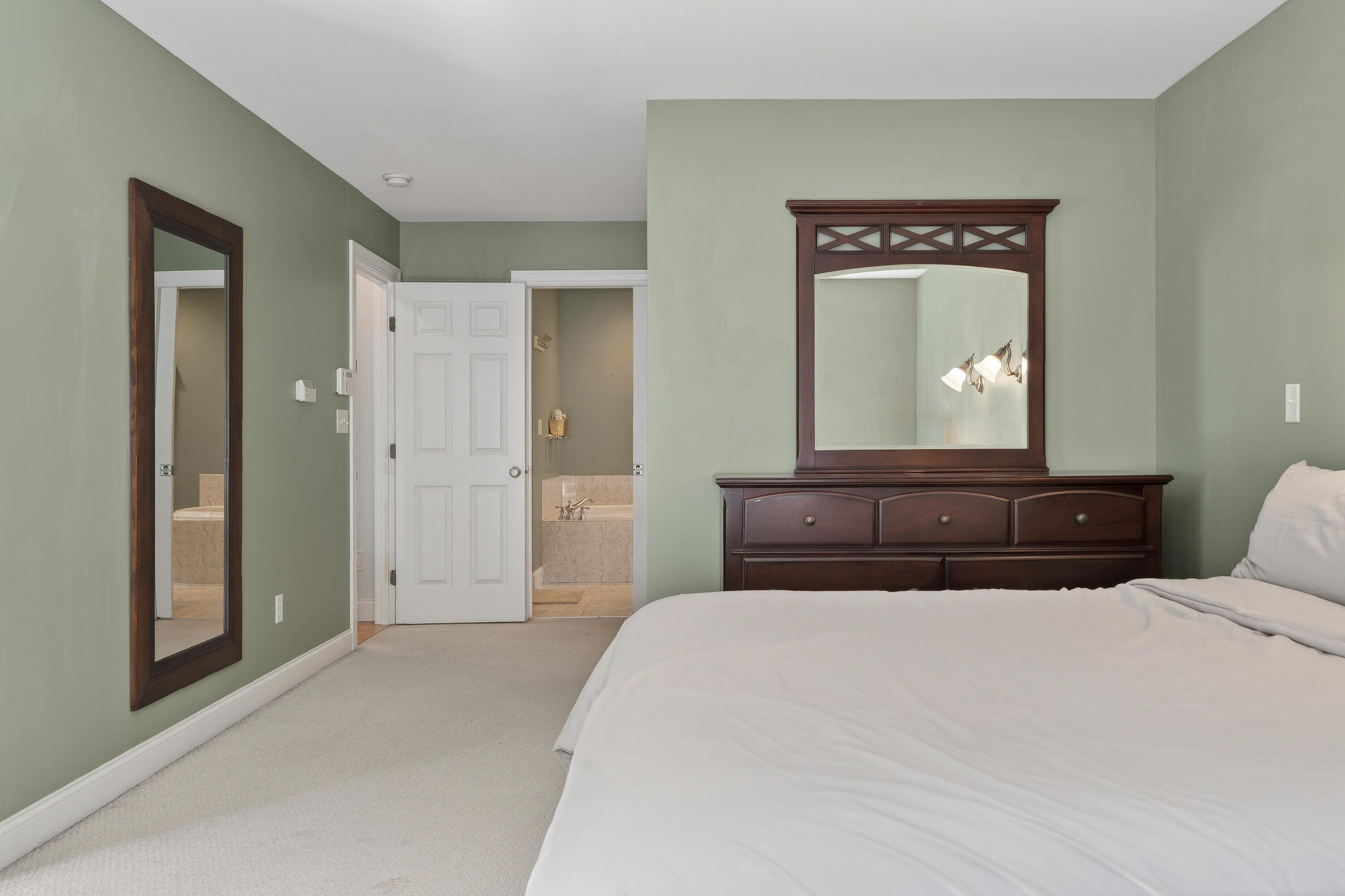 25 Hillview Lane