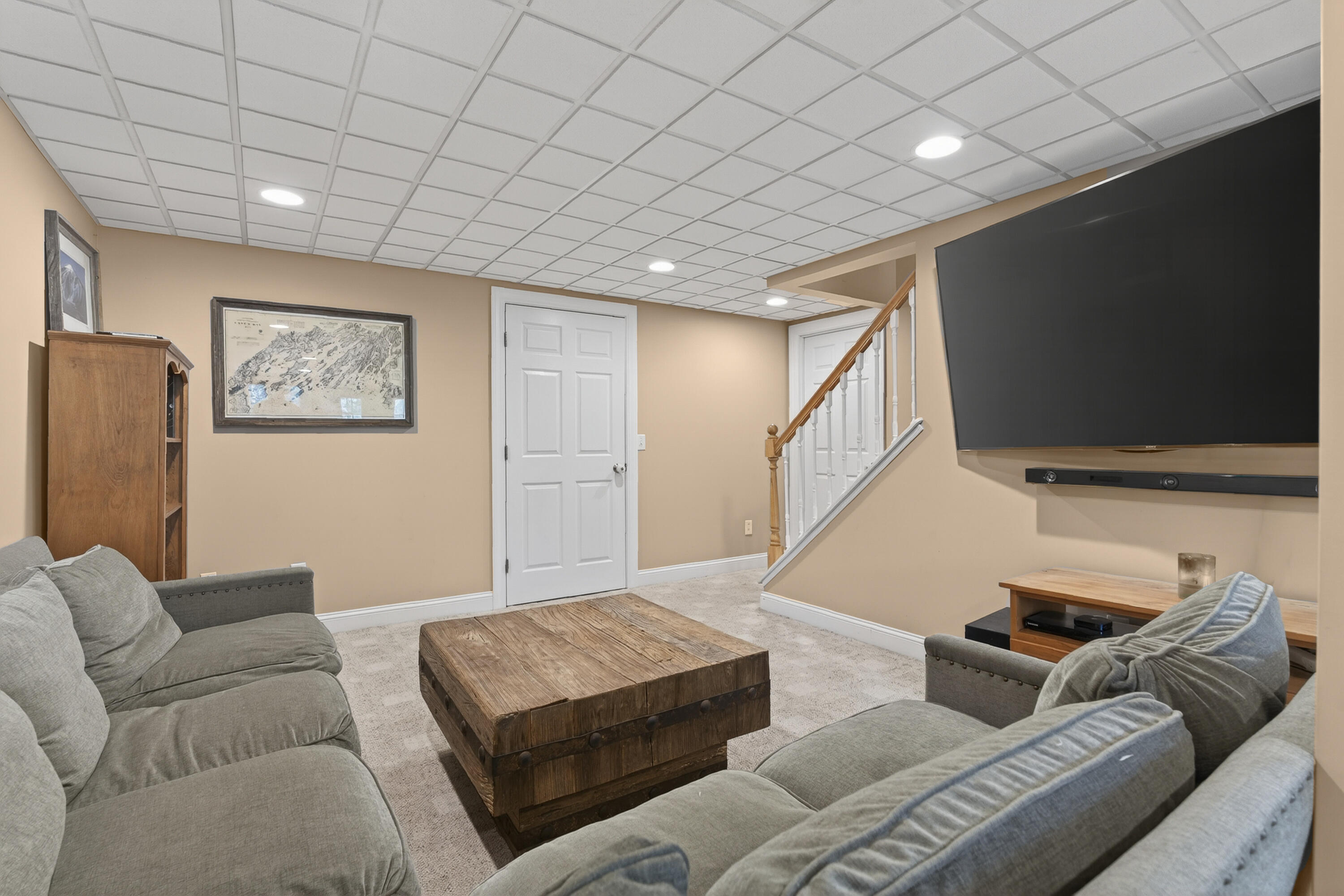 25 Hillview Lane