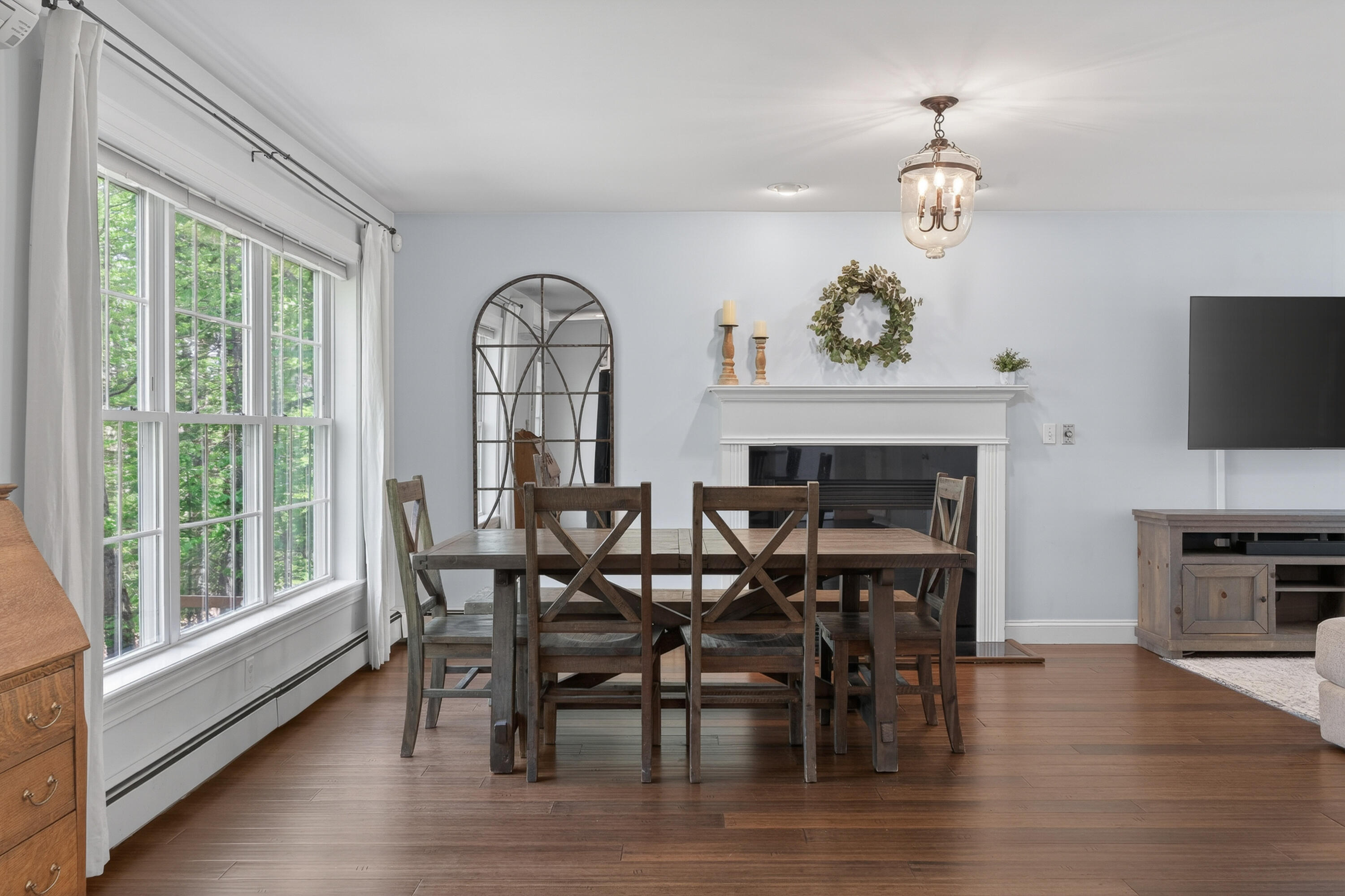 25 Hillview Lane