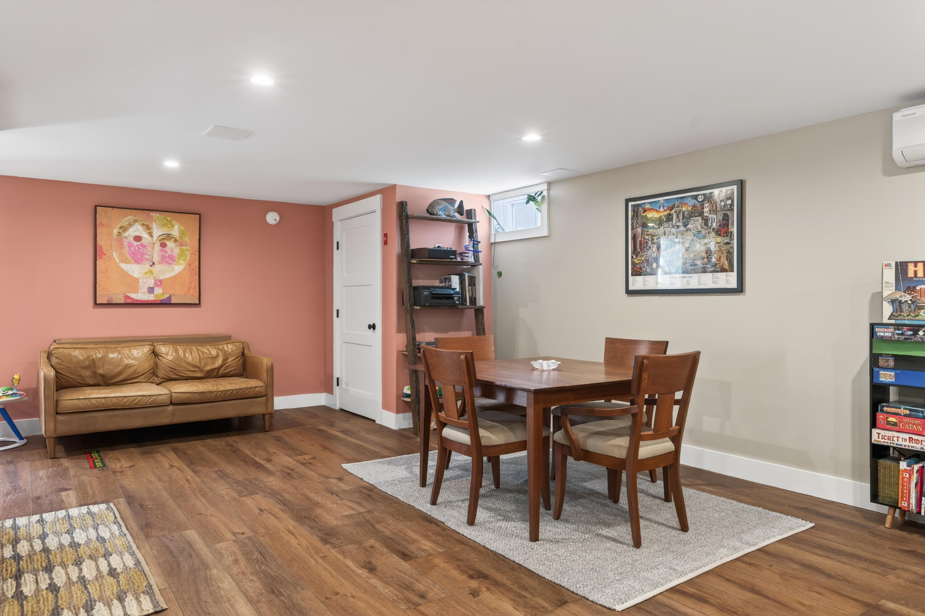 41 Pacer Way