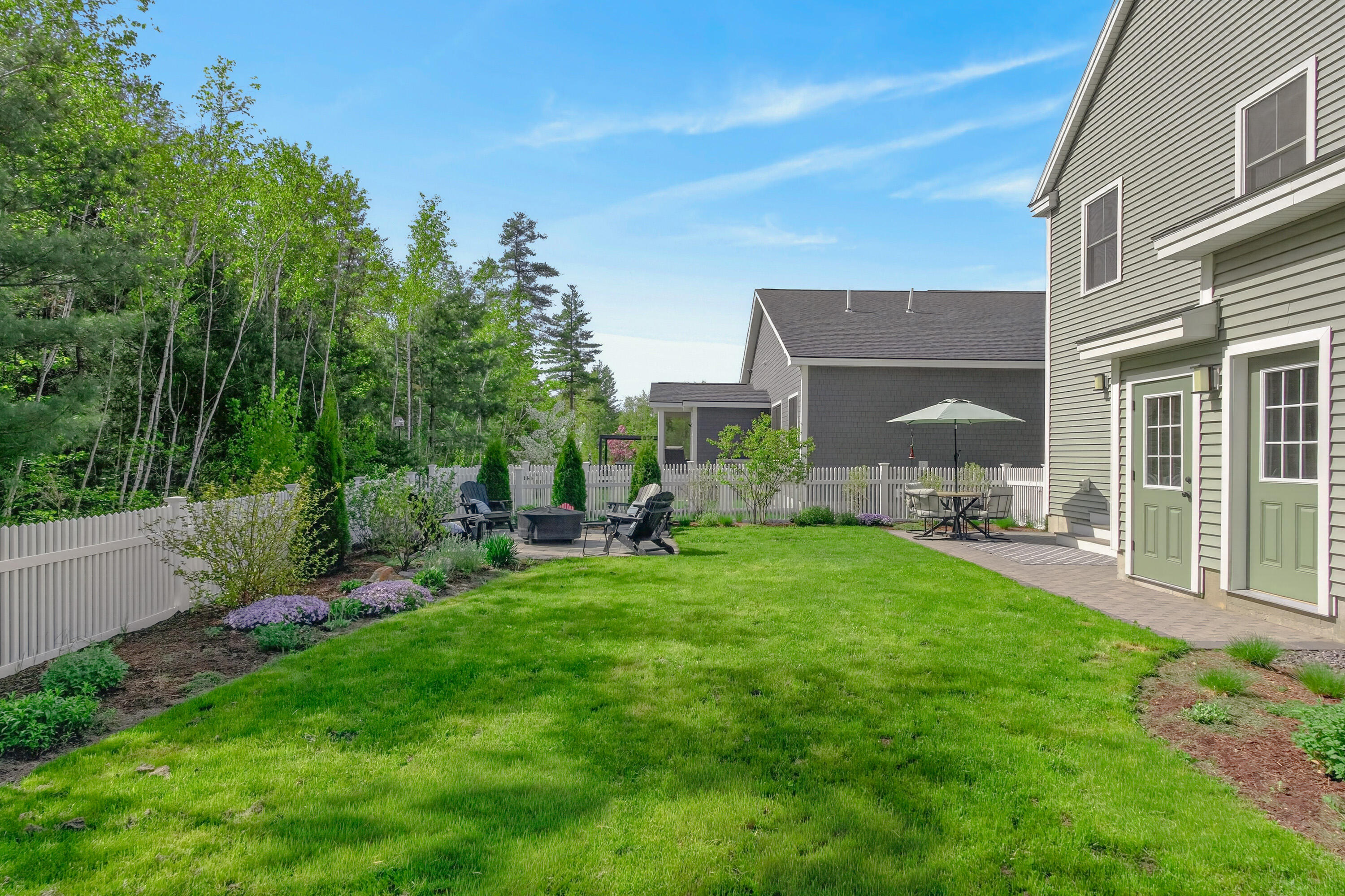 41 Pacer Way