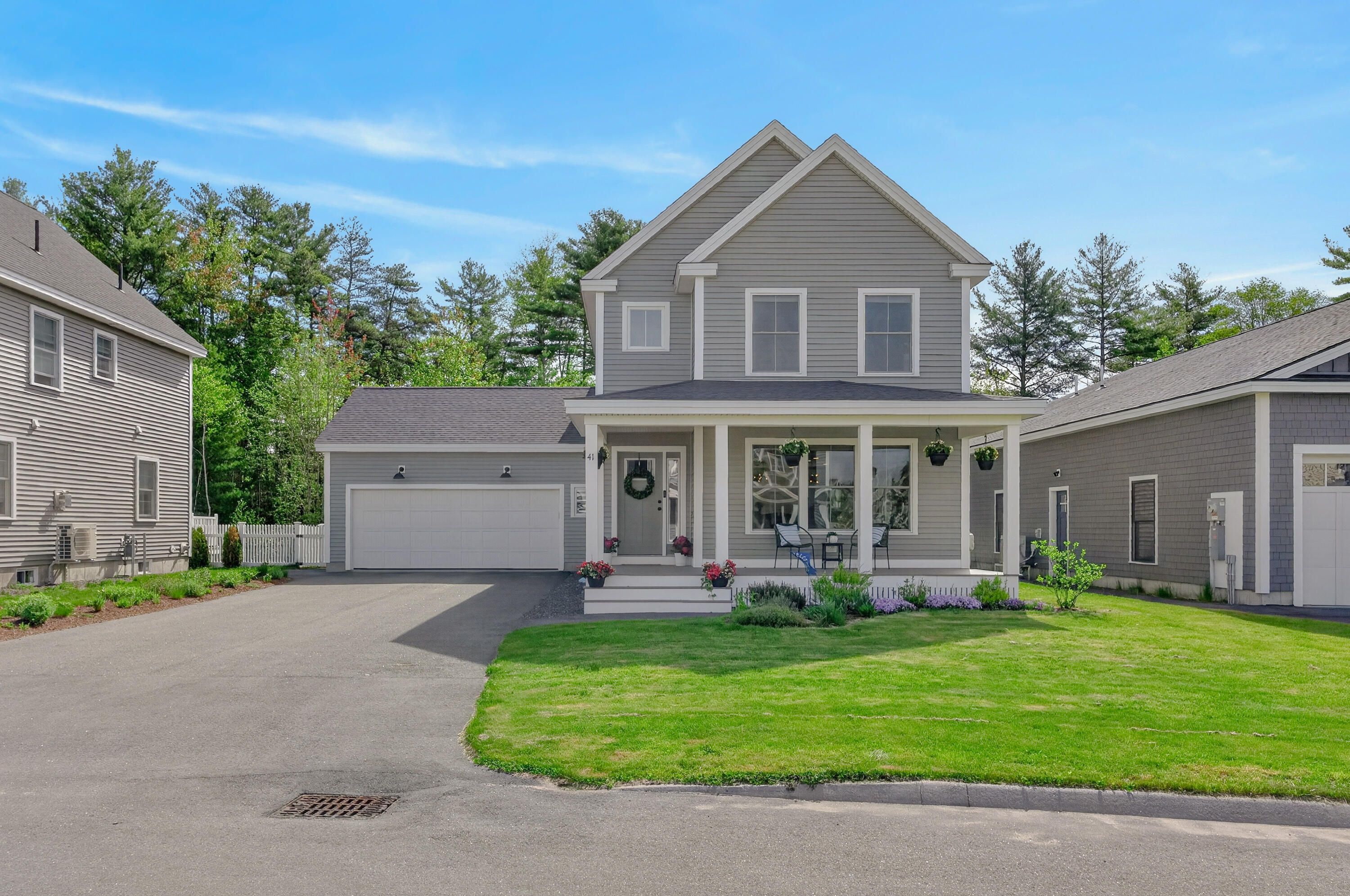 41 Pacer Way