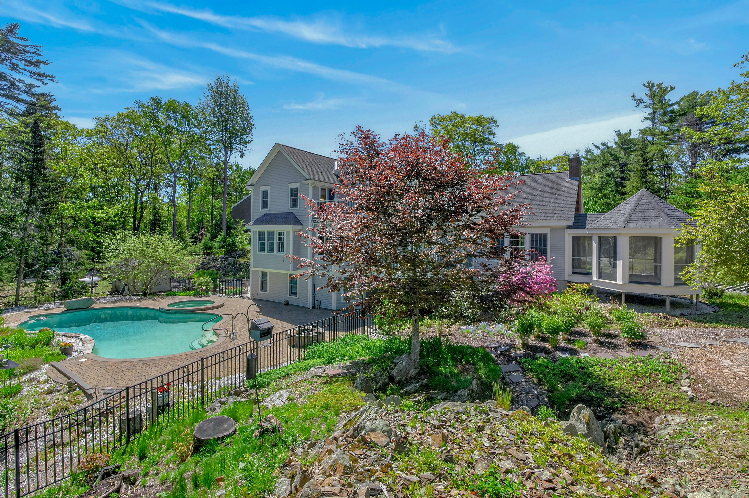 12 Touchstone Drive