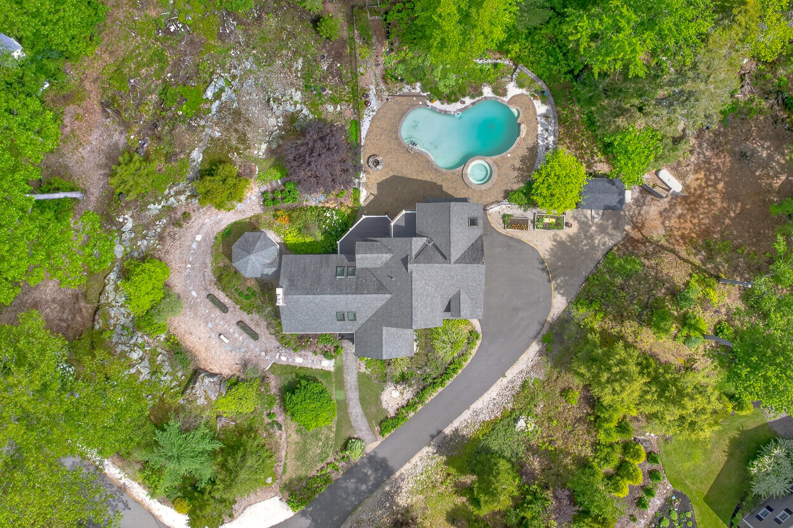 12 Touchstone Drive