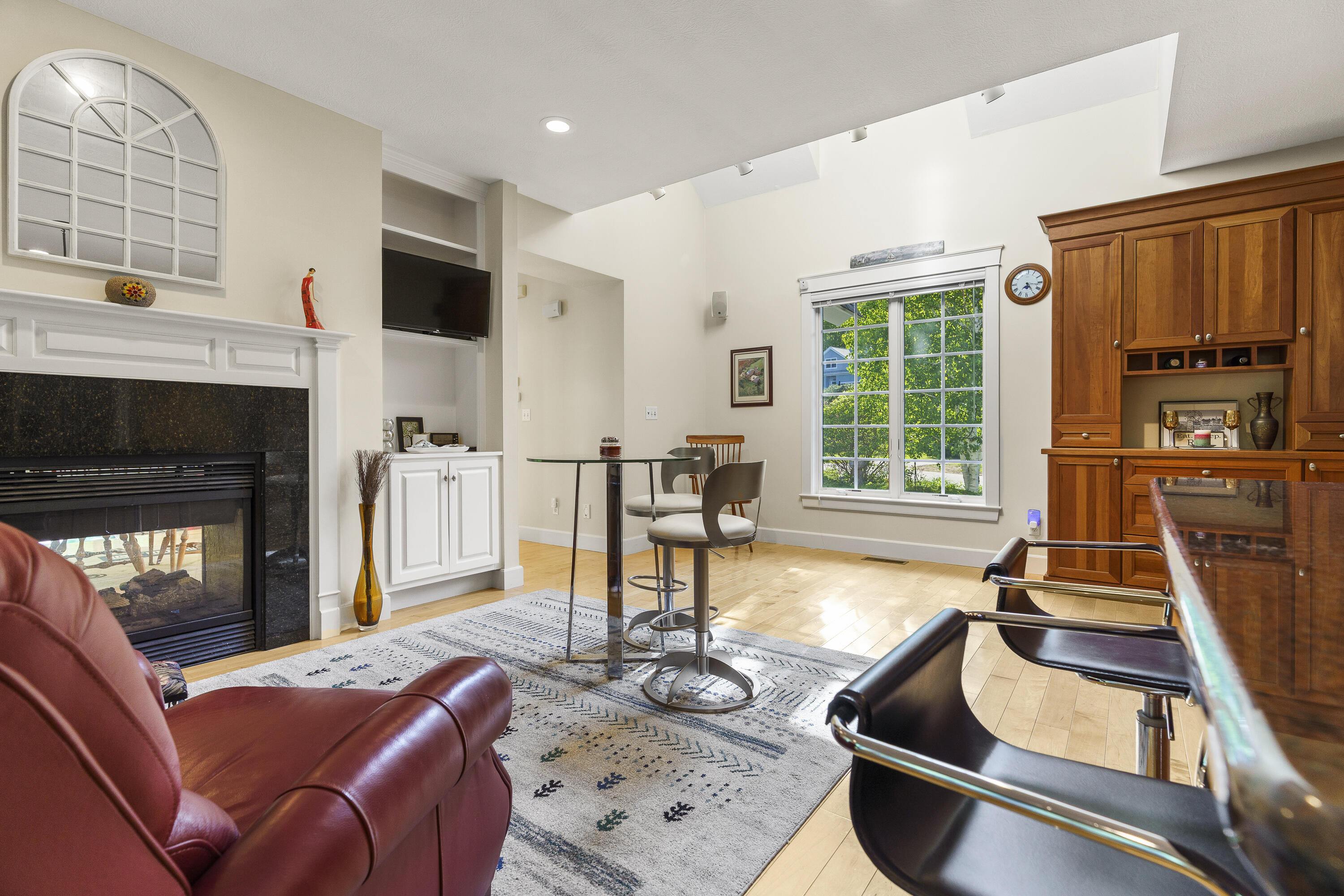 84 Ocean Heights Lane