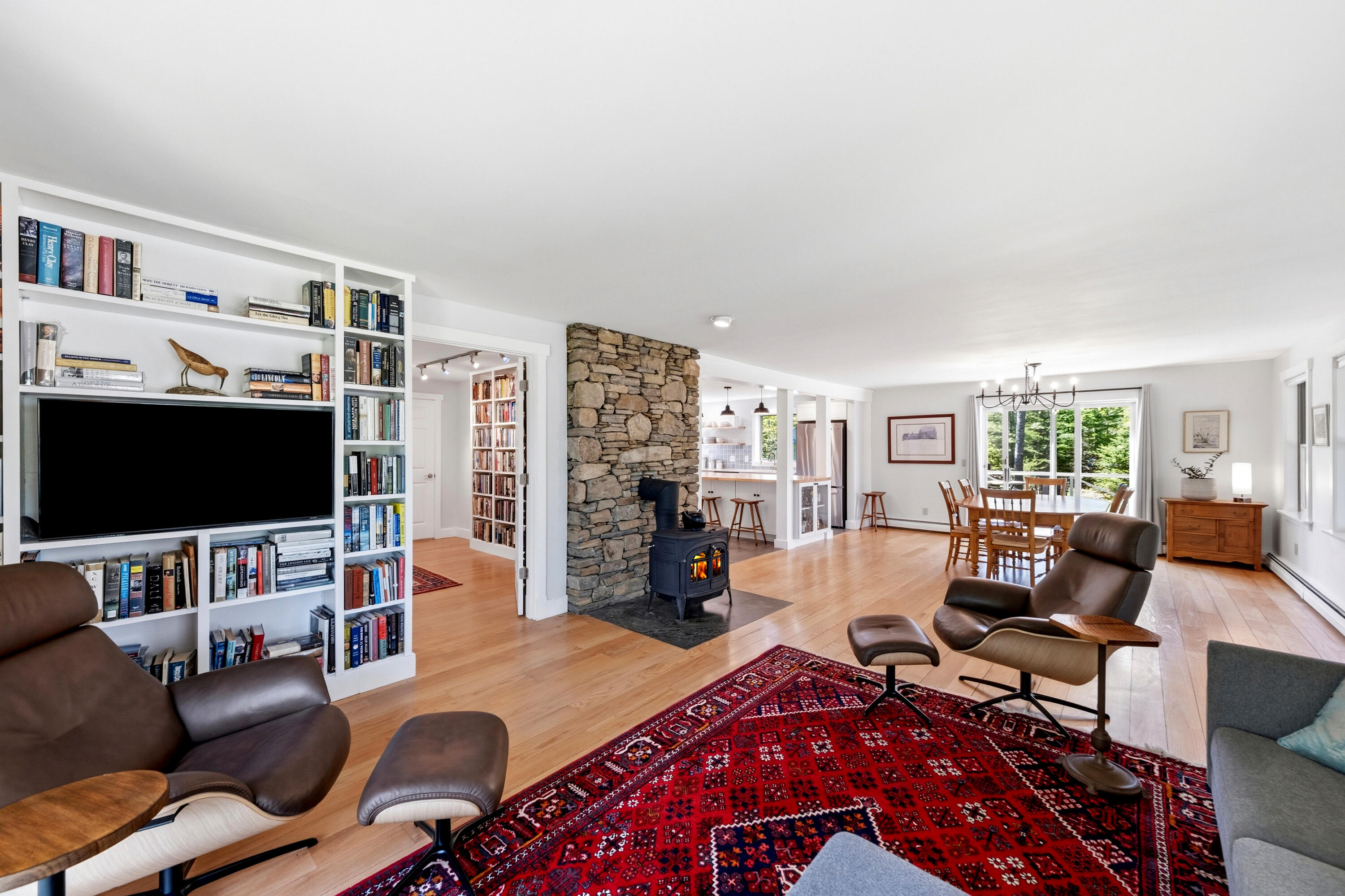 36 Snowdeal Lane