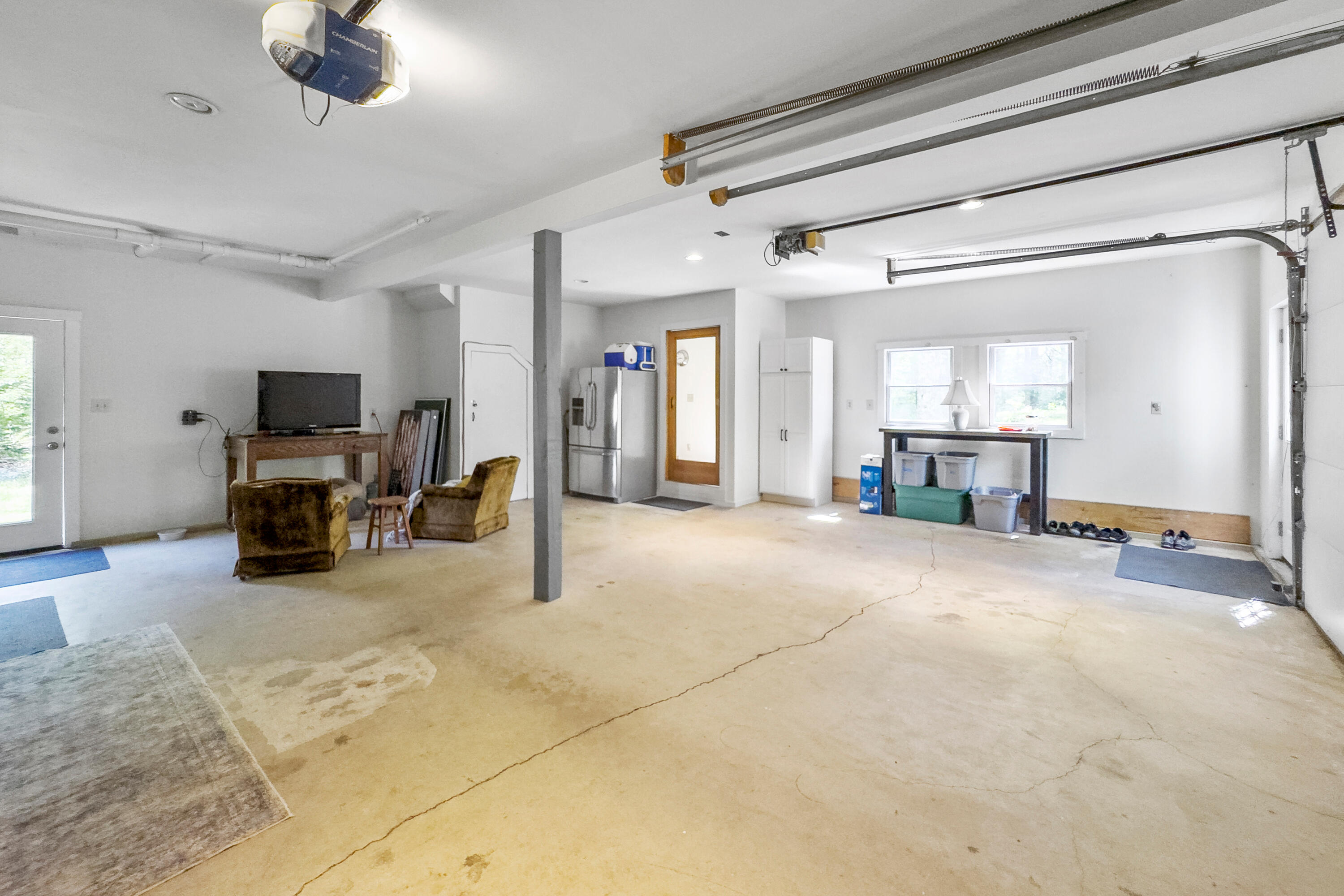 36 Snowdeal Lane