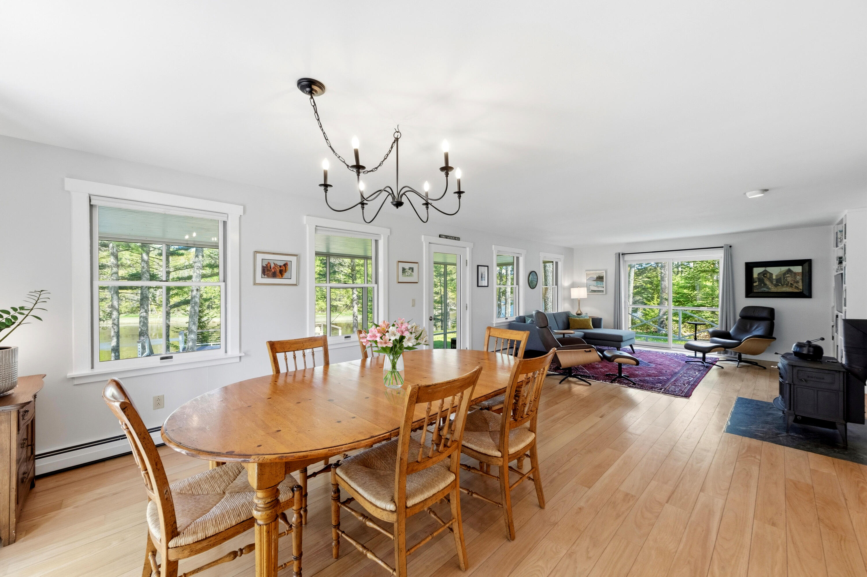 36 Snowdeal Lane