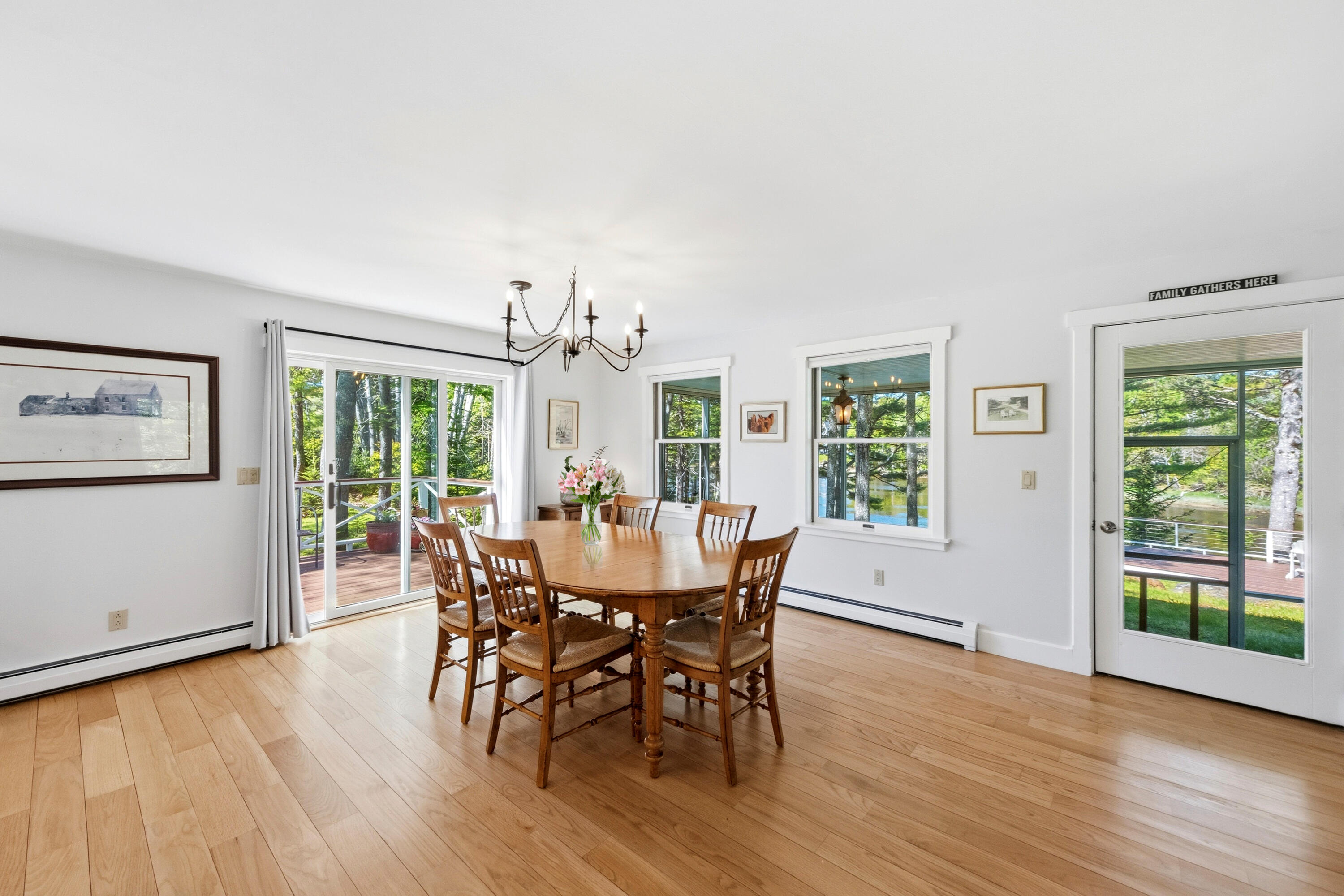 36 Snowdeal Lane