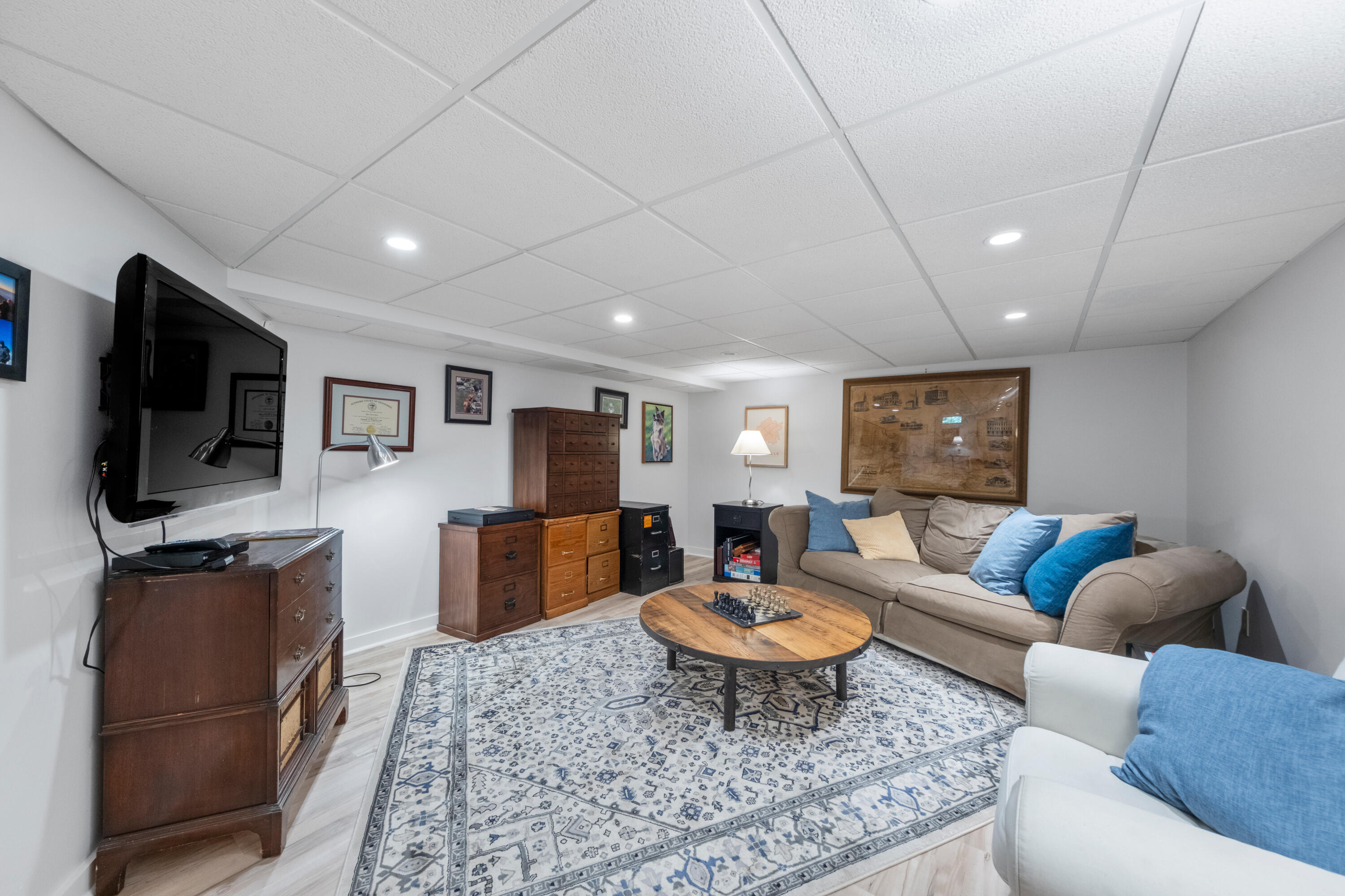 36 Snowdeal Lane