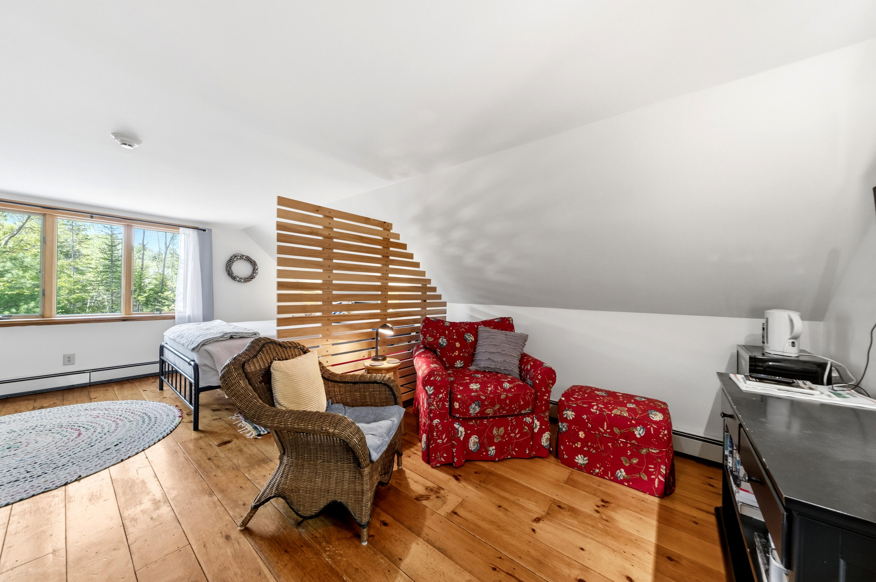 36 Snowdeal Lane