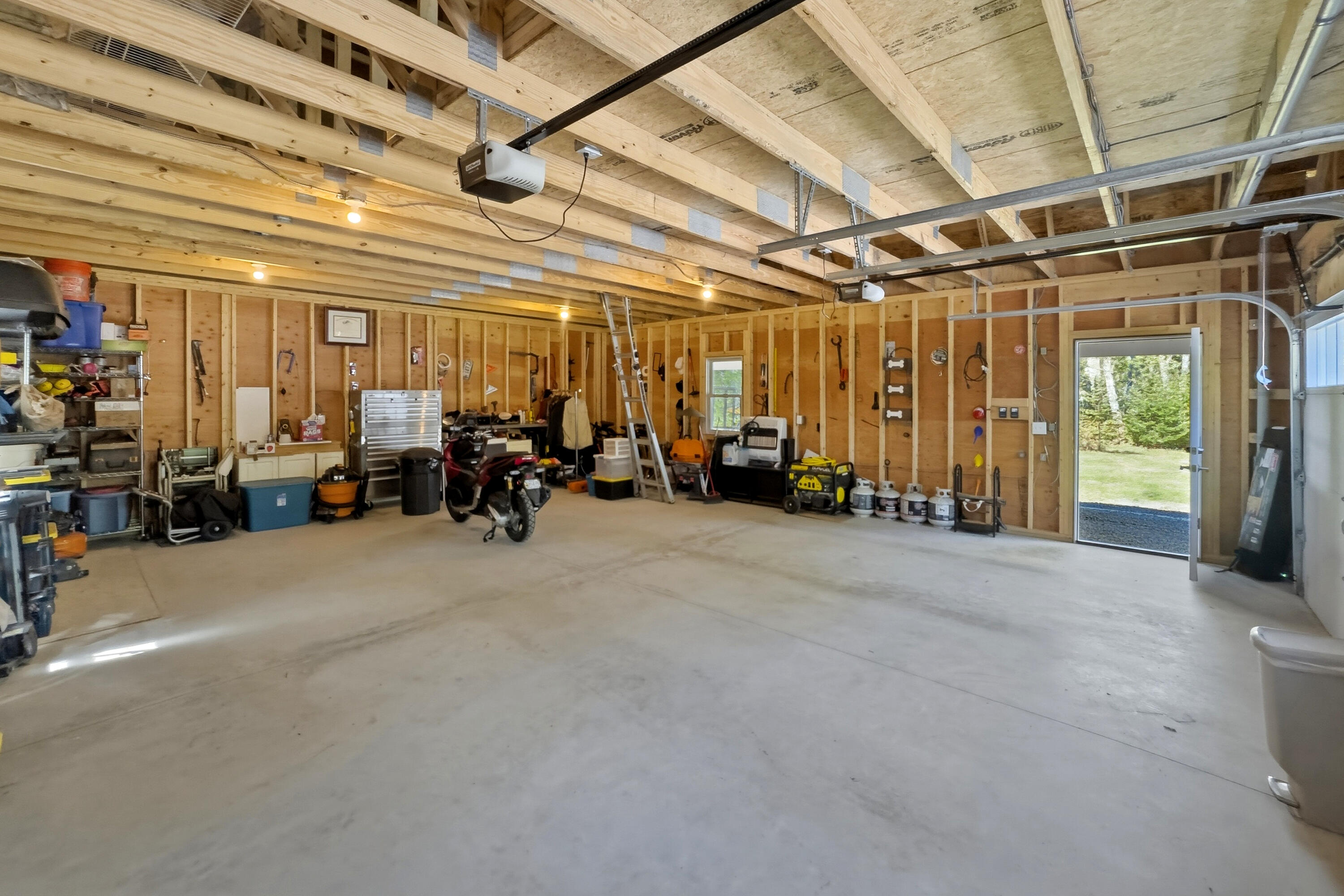 36 Snowdeal Lane
