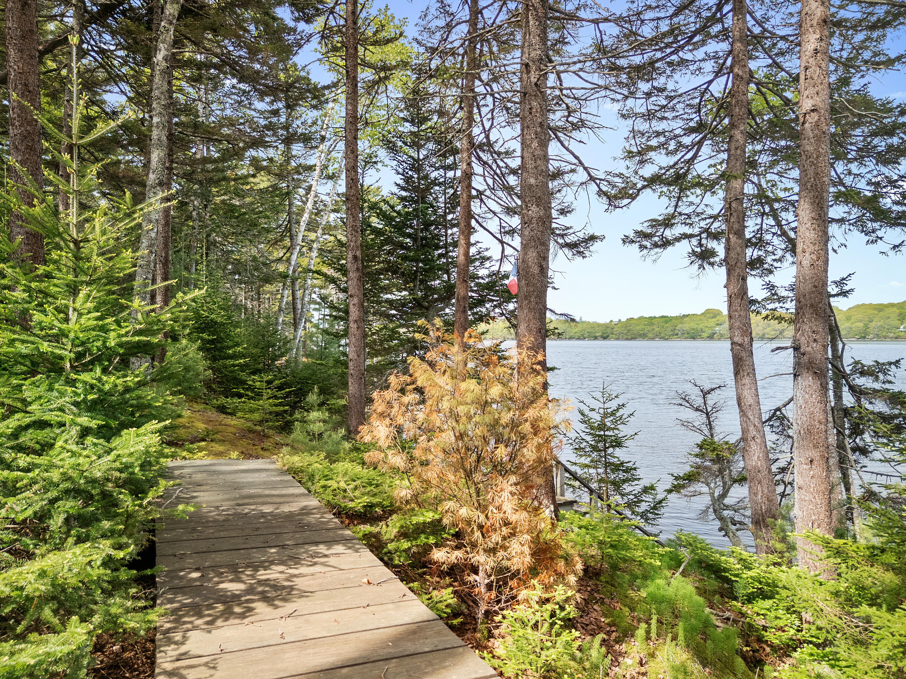 25 Cliff Drive