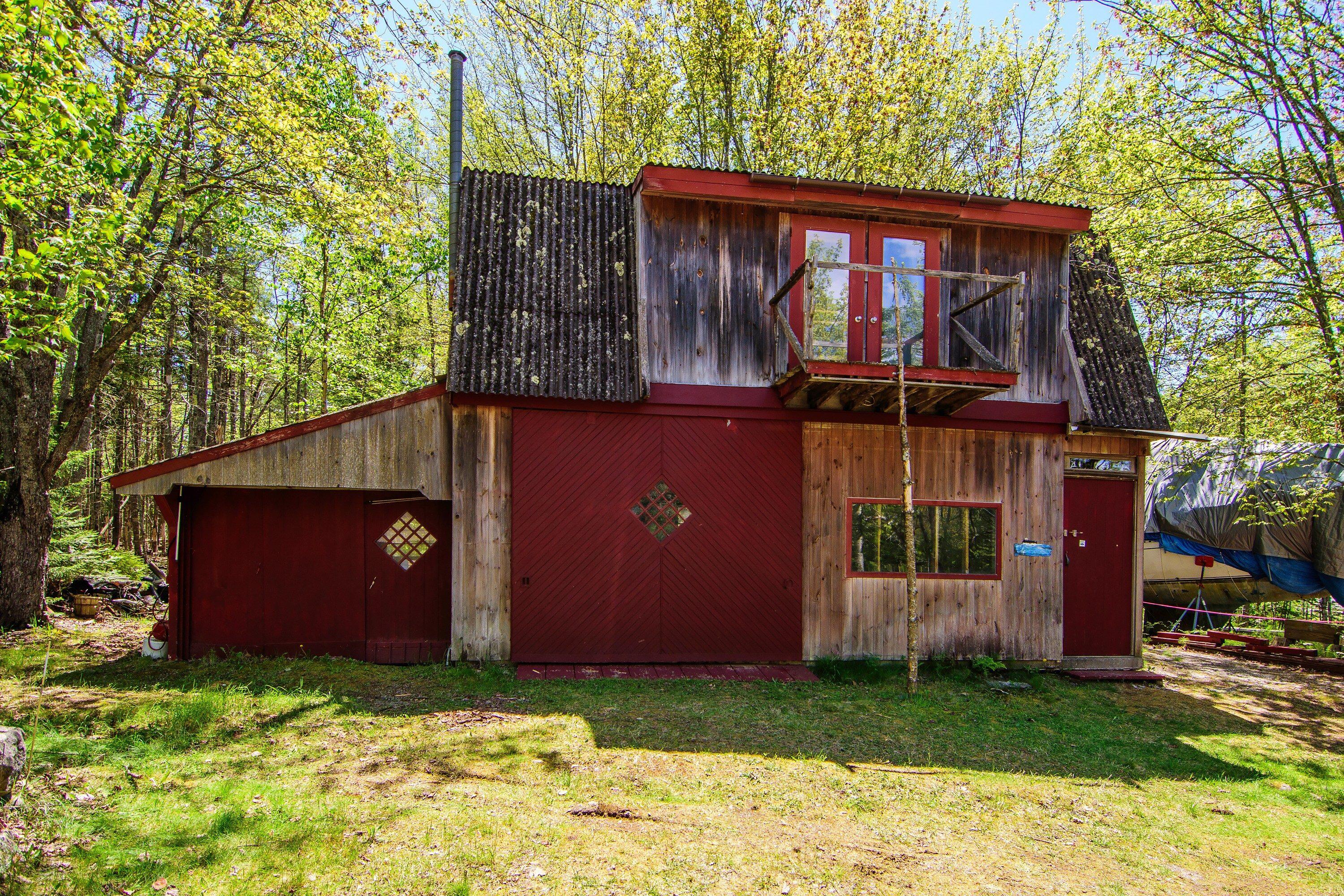 737 East Blue Hill Road