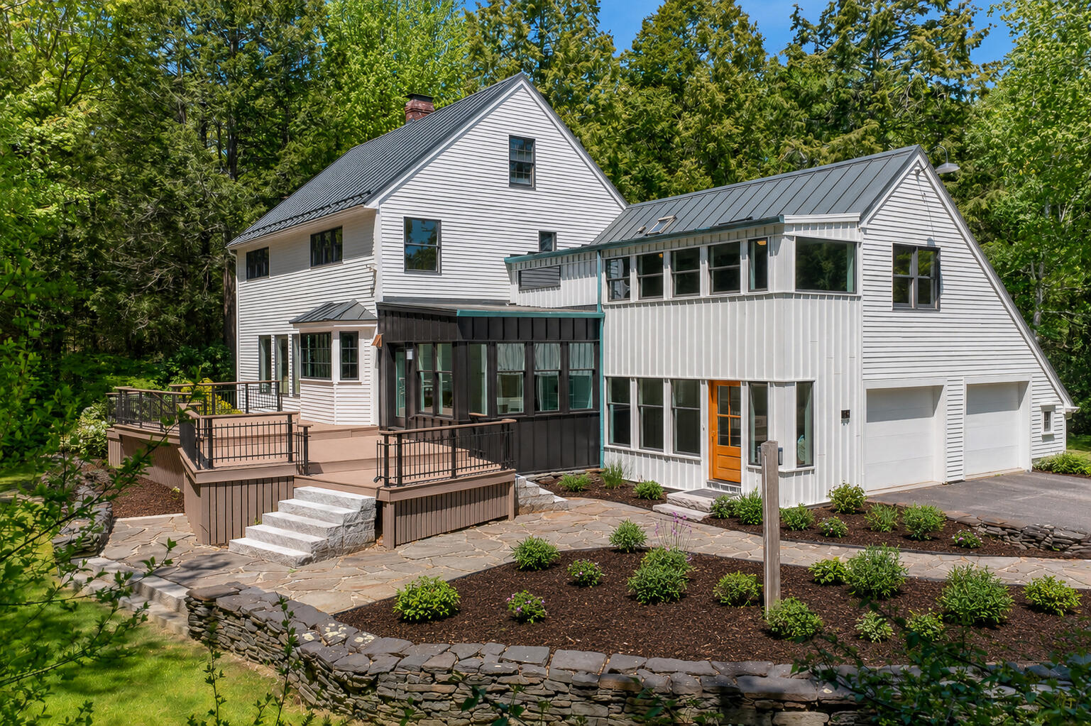 14 Pine Ridge Road