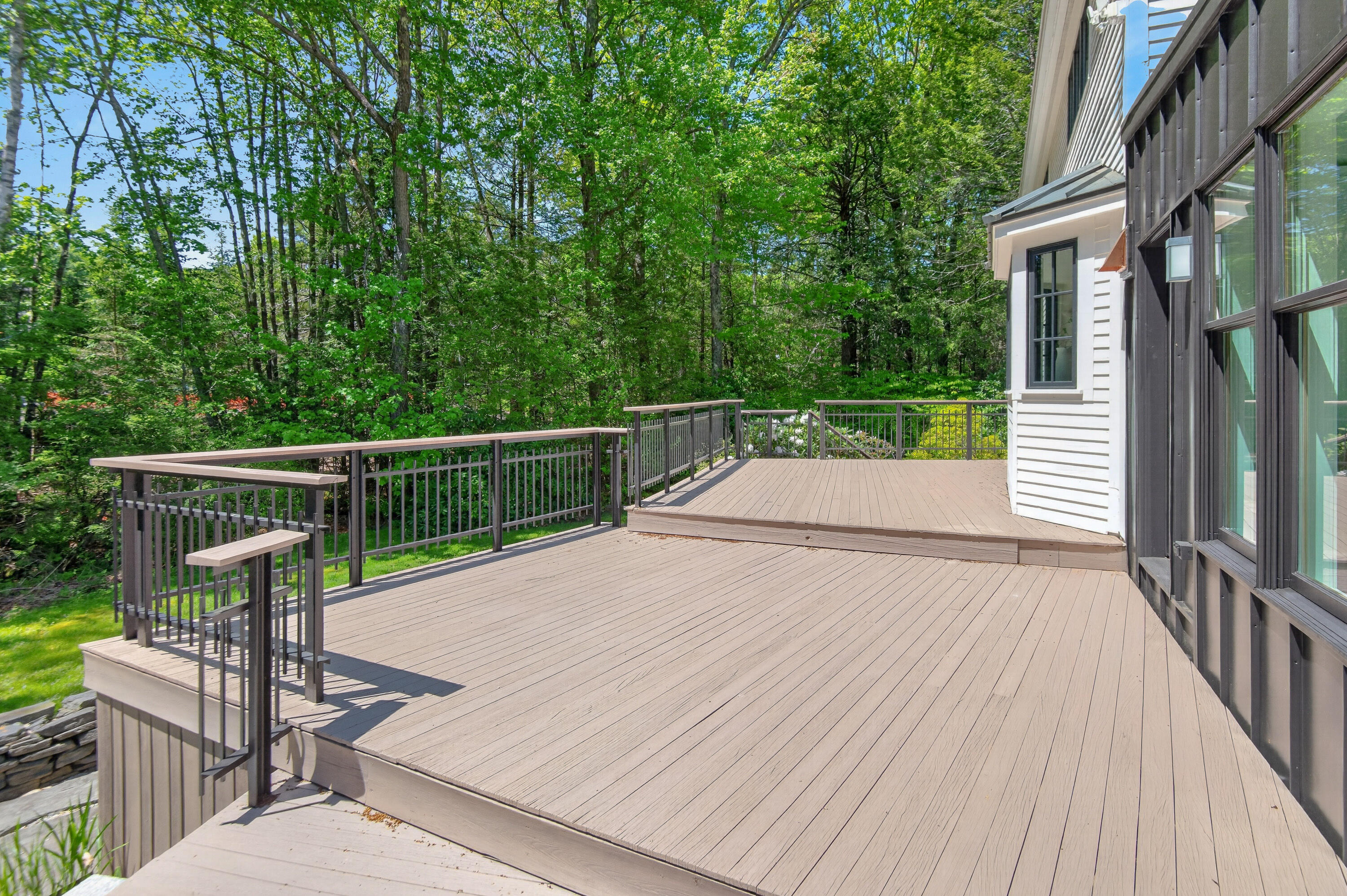 14 Pine Ridge Road
