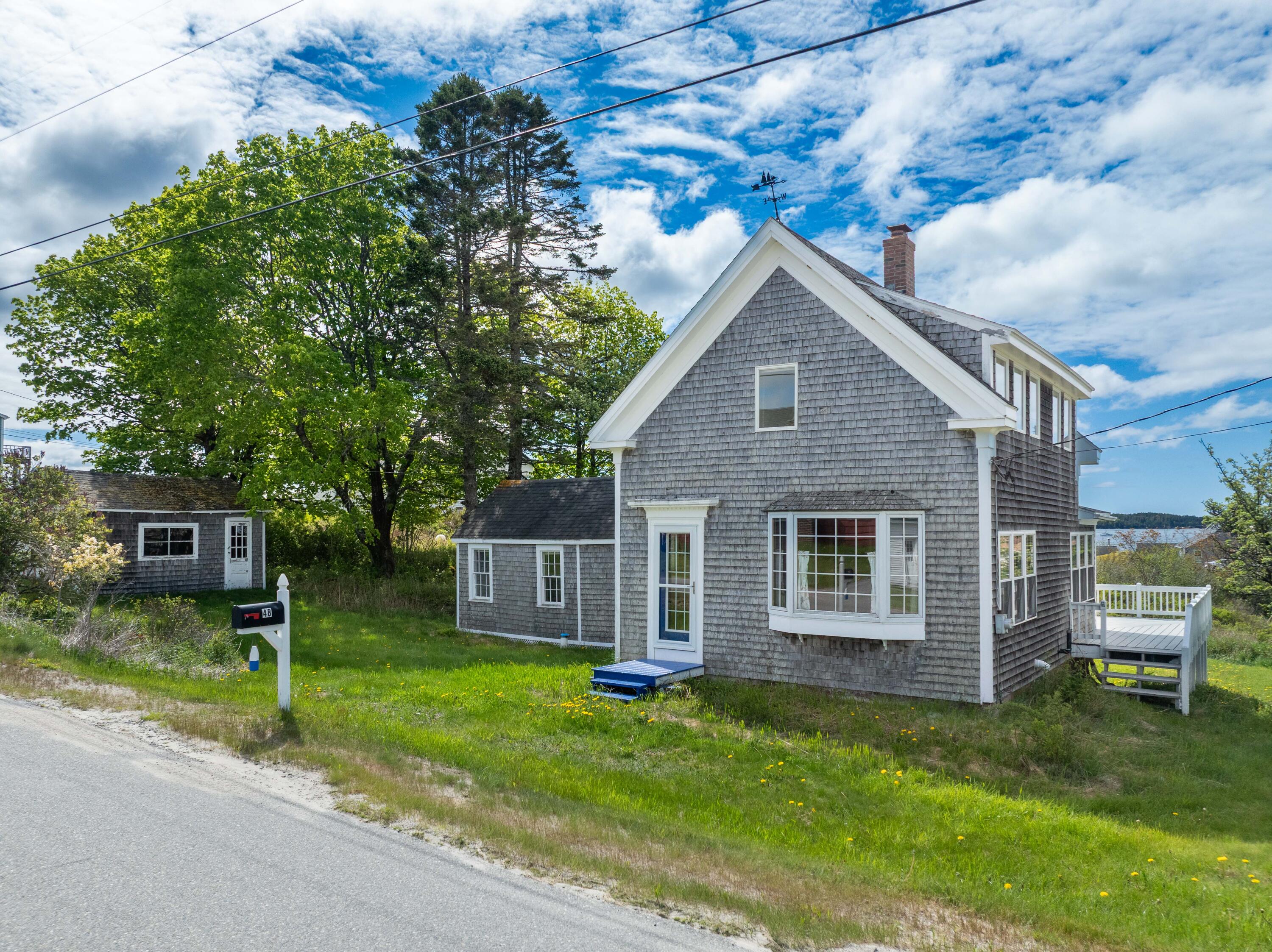 48 West Main Street