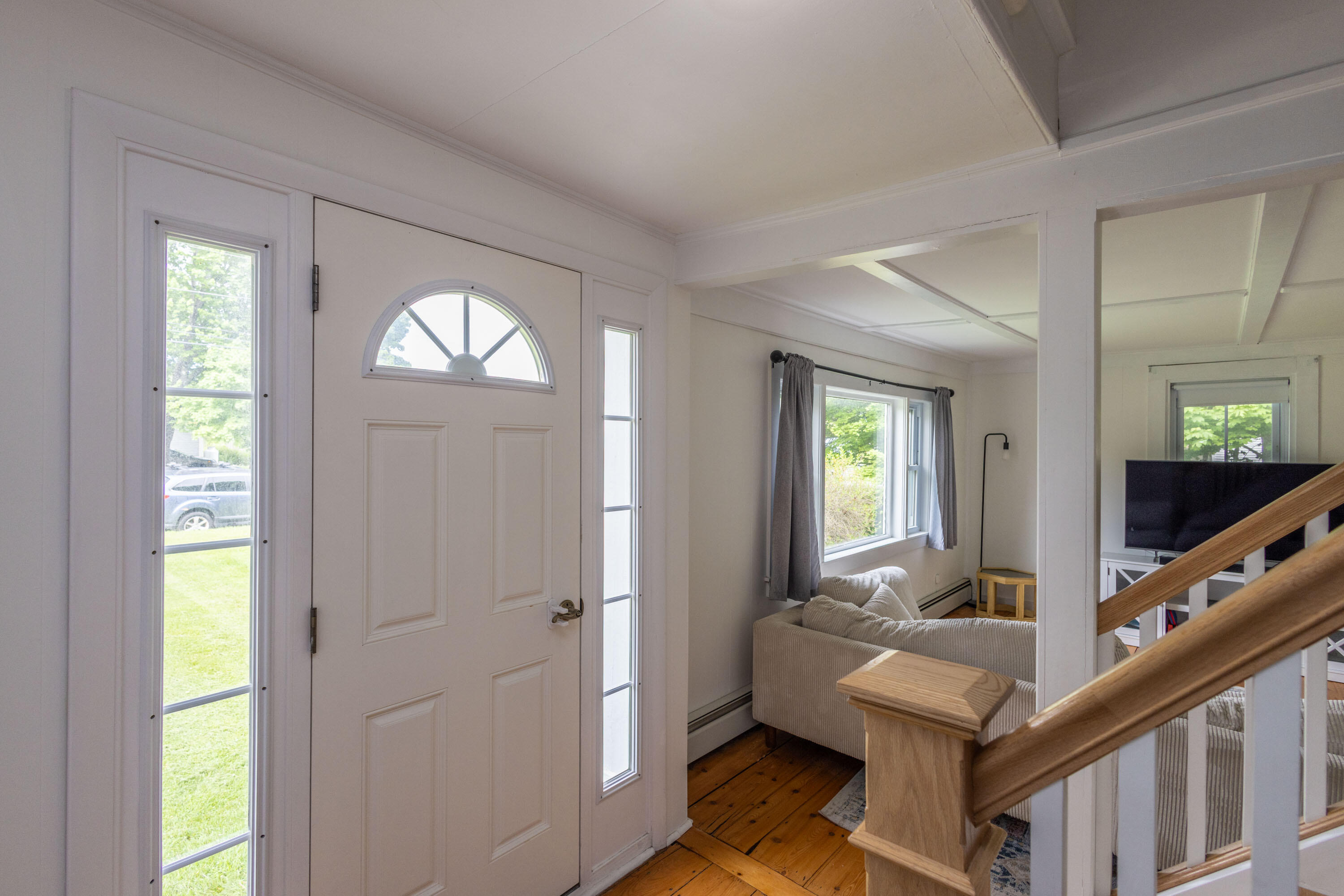 873 River Road