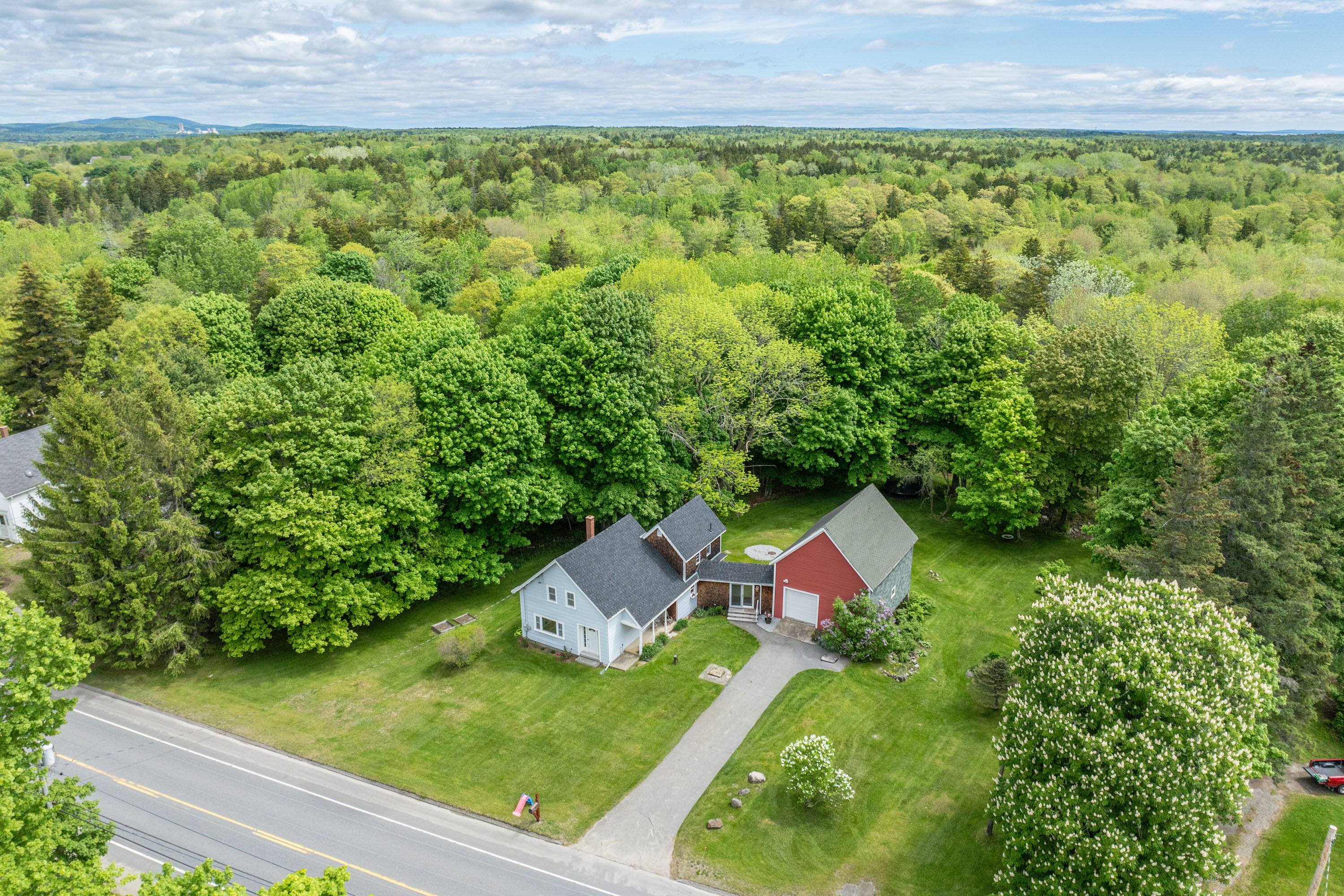 873 River Road