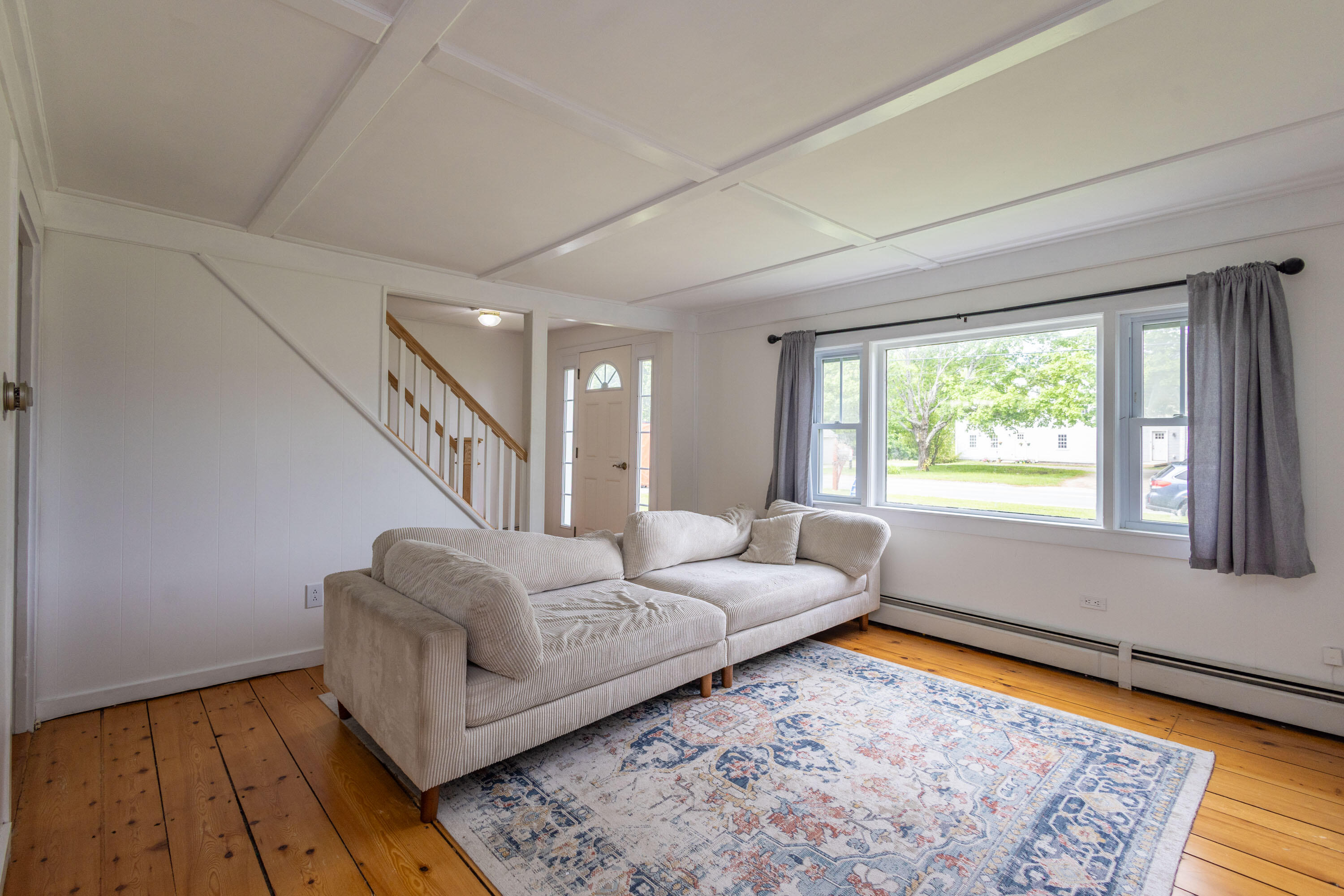 873 River Road