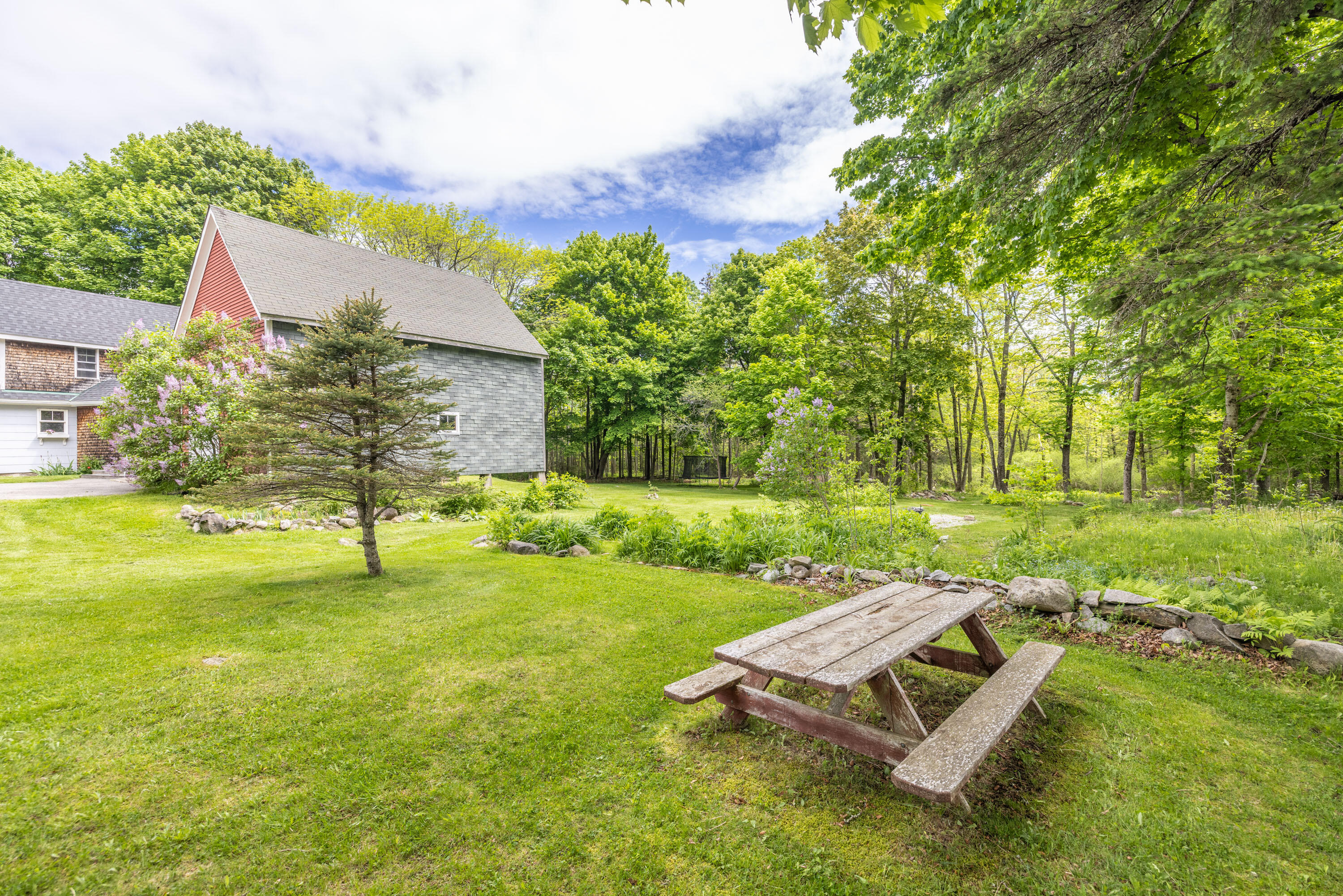 873 River Road
