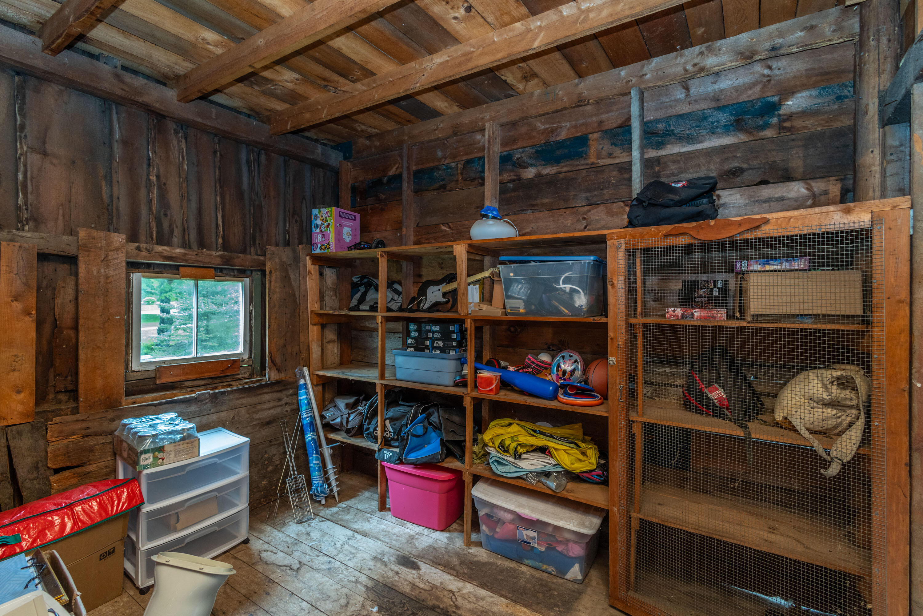 873 River Road