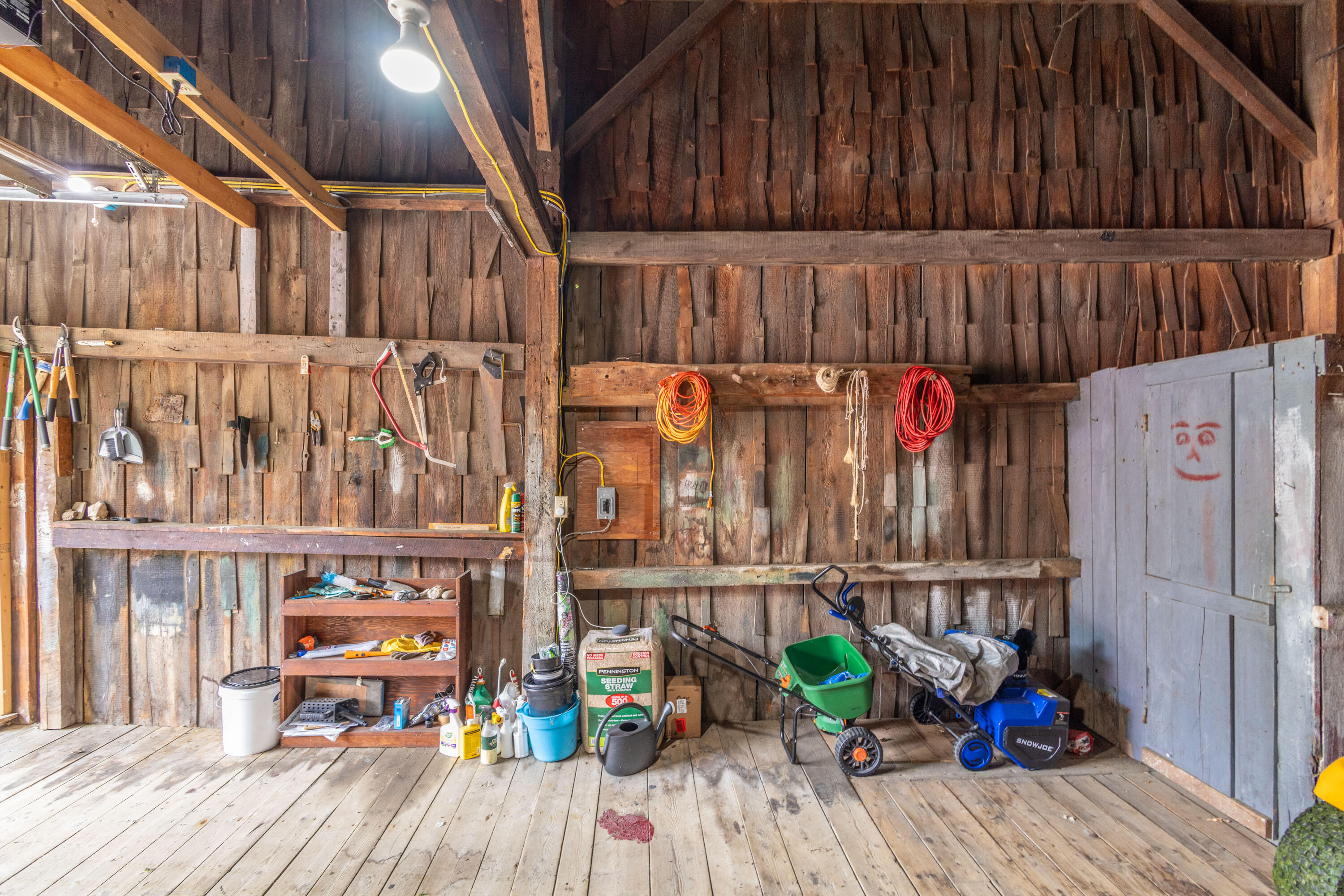 873 River Road
