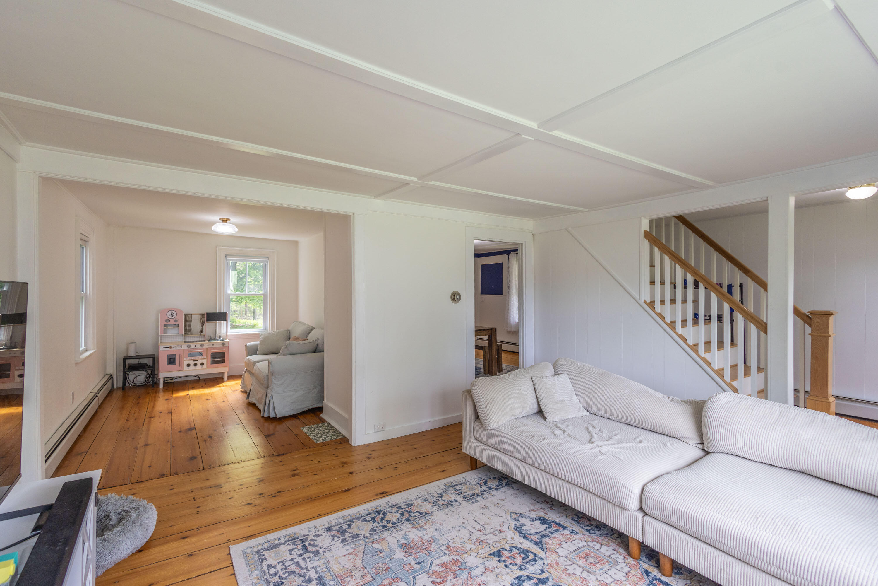 873 River Road