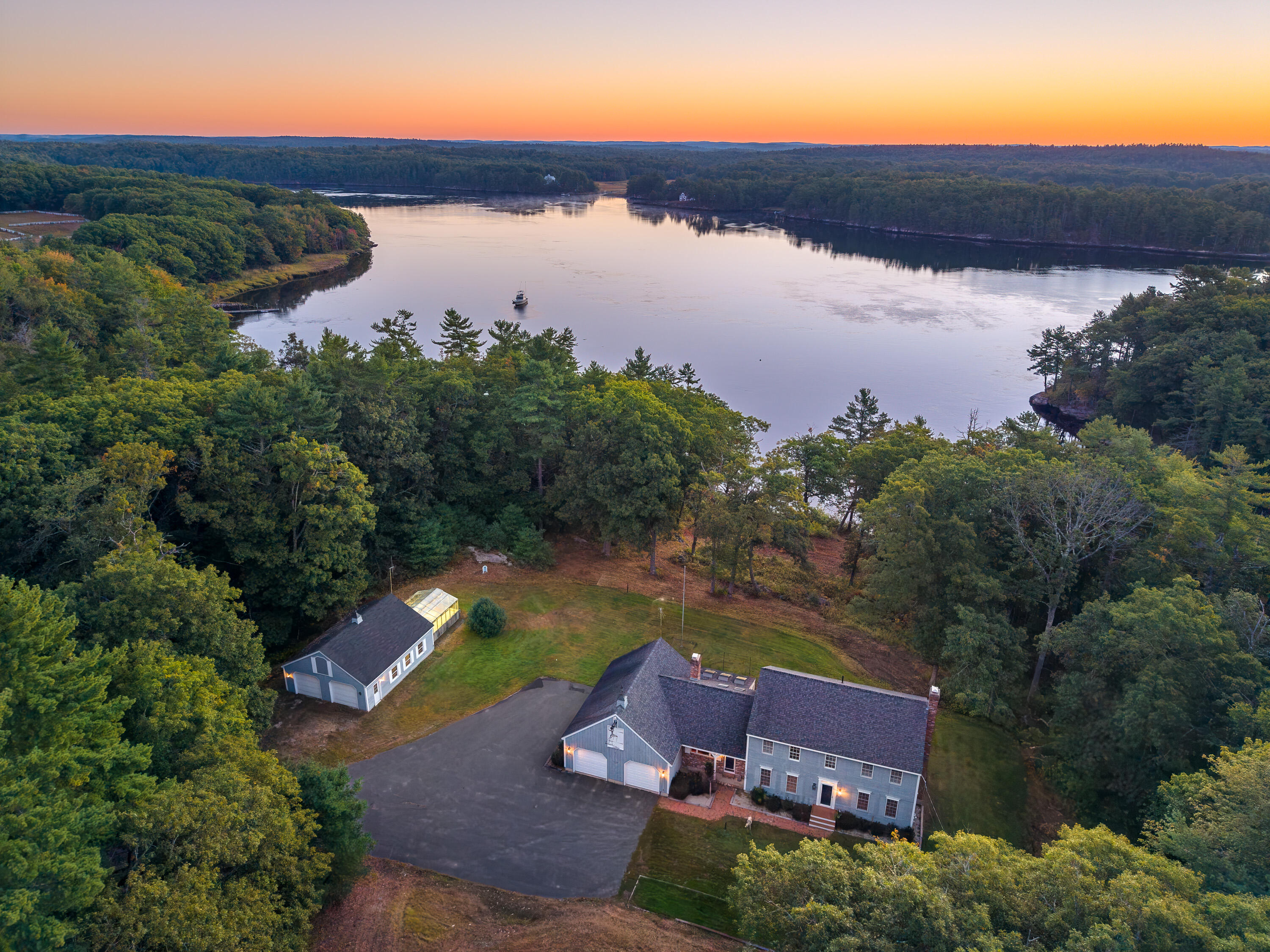 213 Fiddlers Reach Road