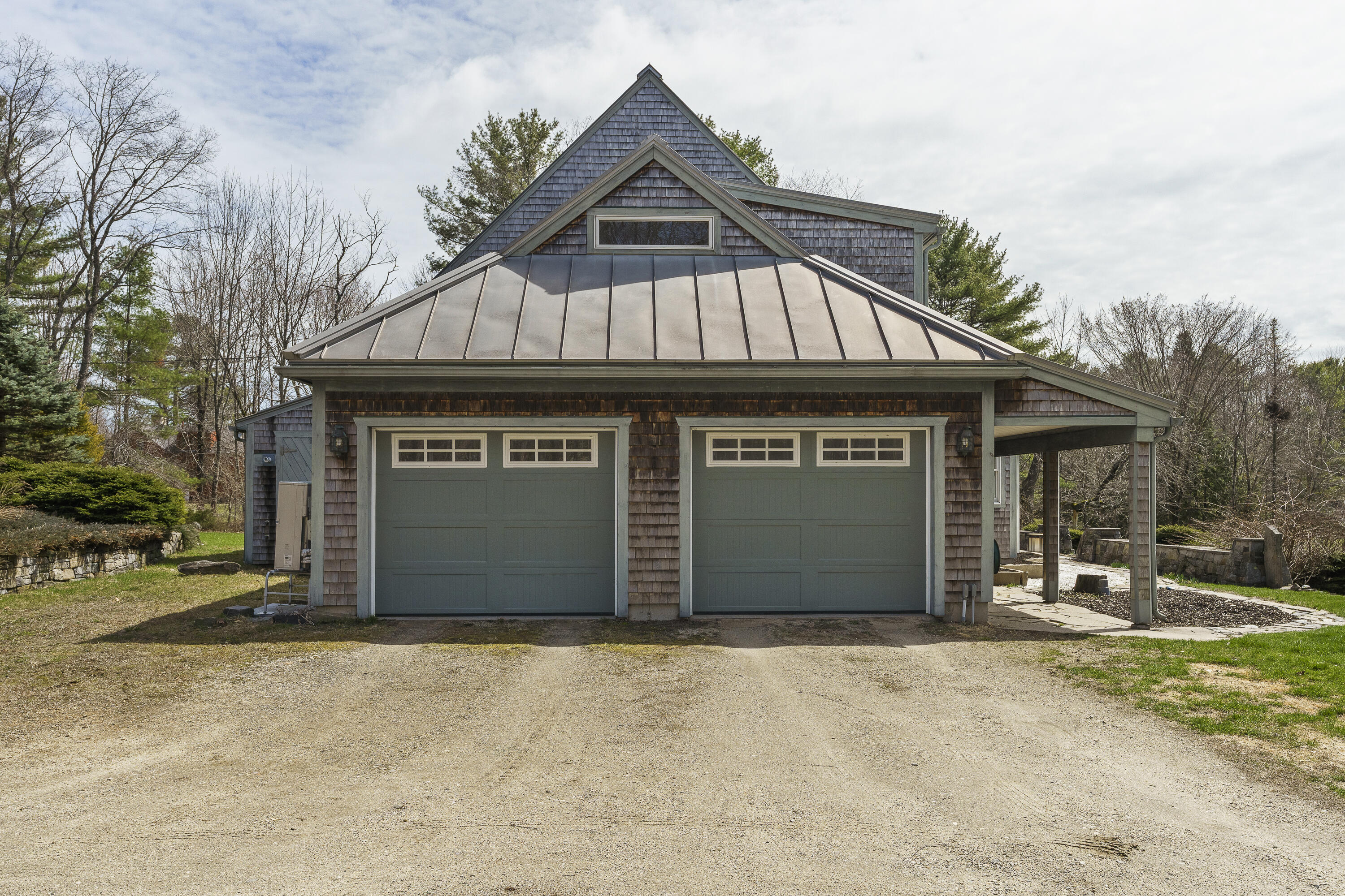 49 Desert Road