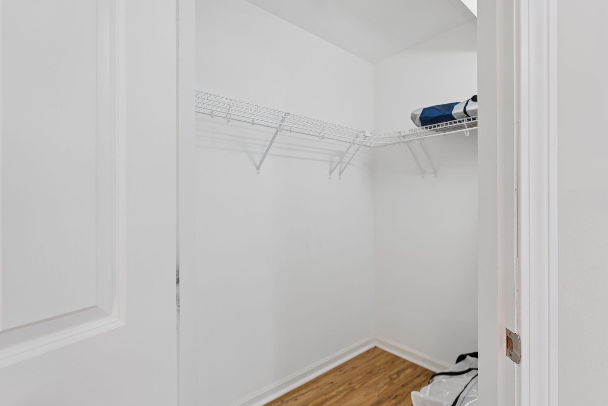 14 Larkspur Lane 24