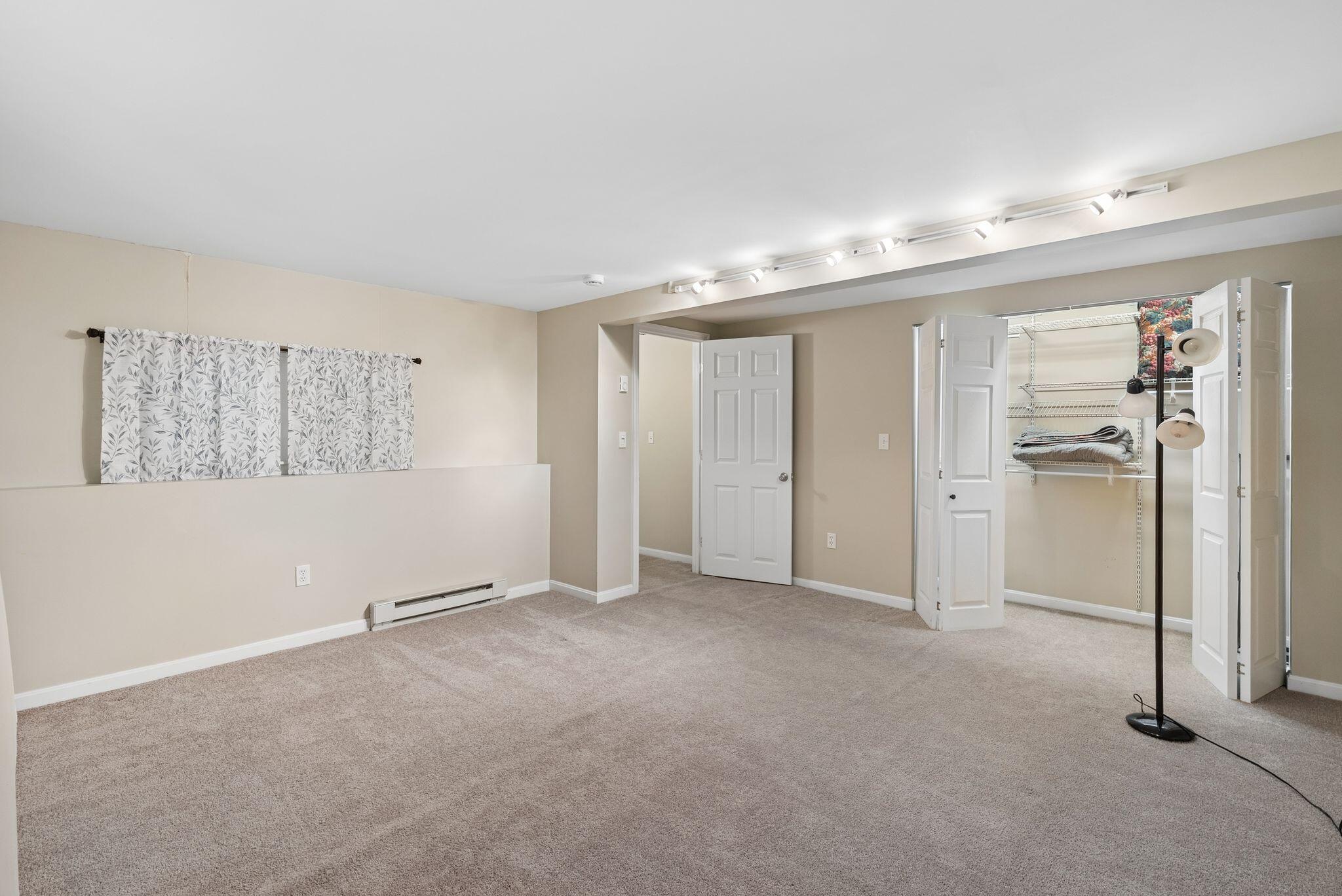 14 Larkspur Lane 24