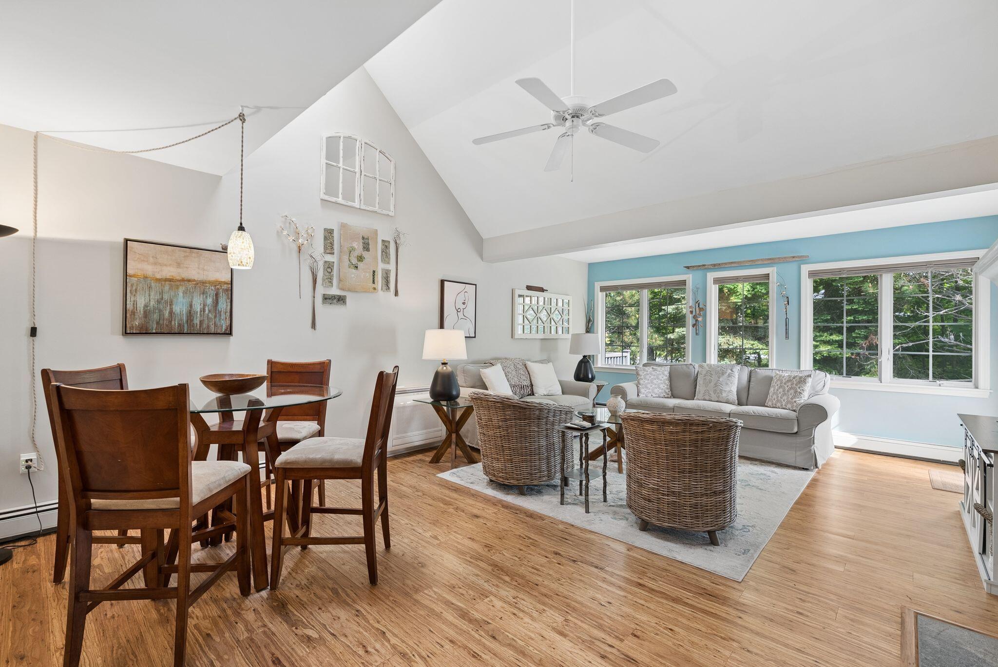 14 Larkspur Lane 24