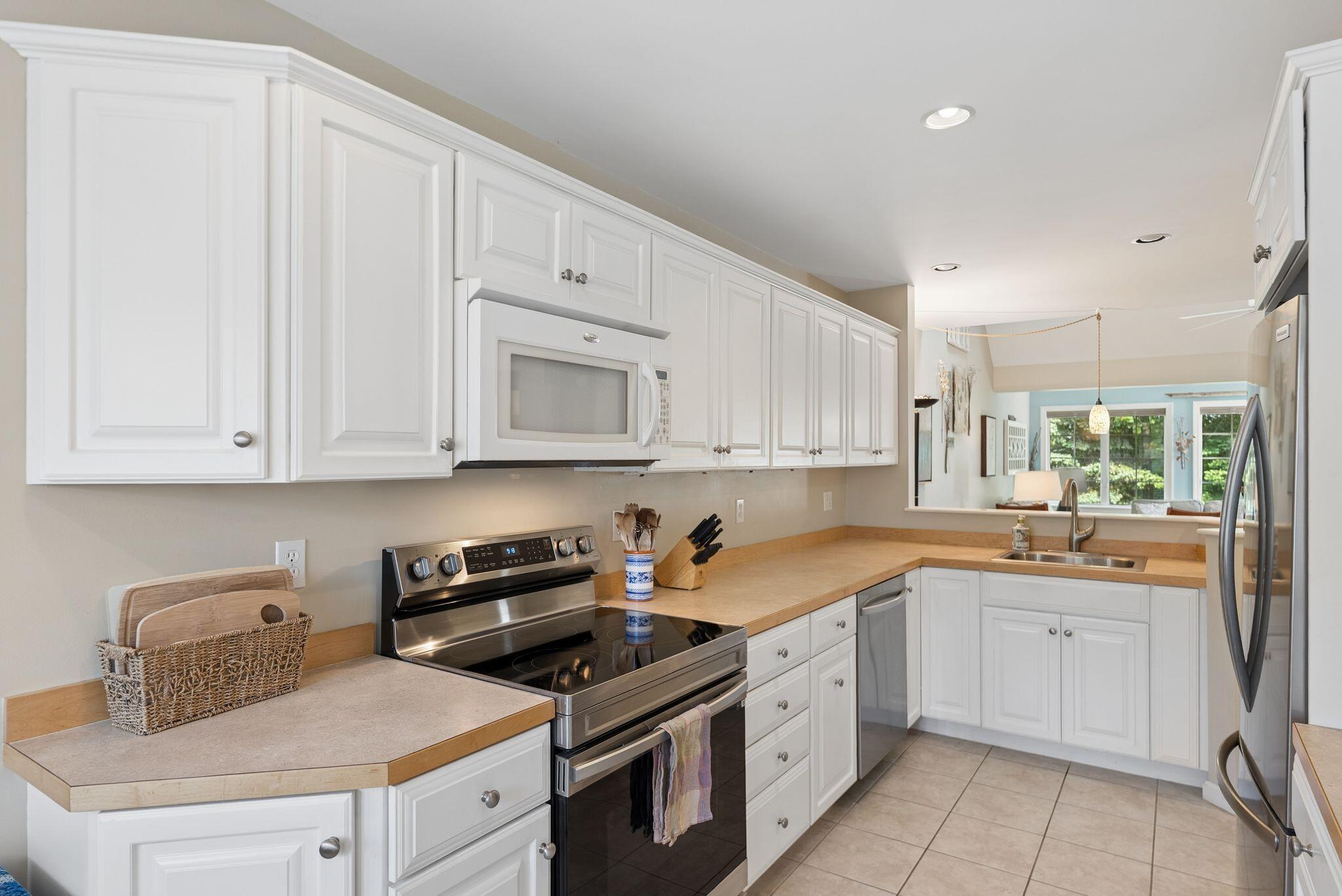 14 Larkspur Lane 24