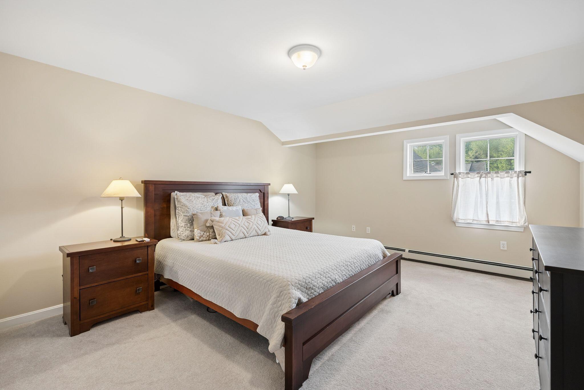 14 Larkspur Lane 24
