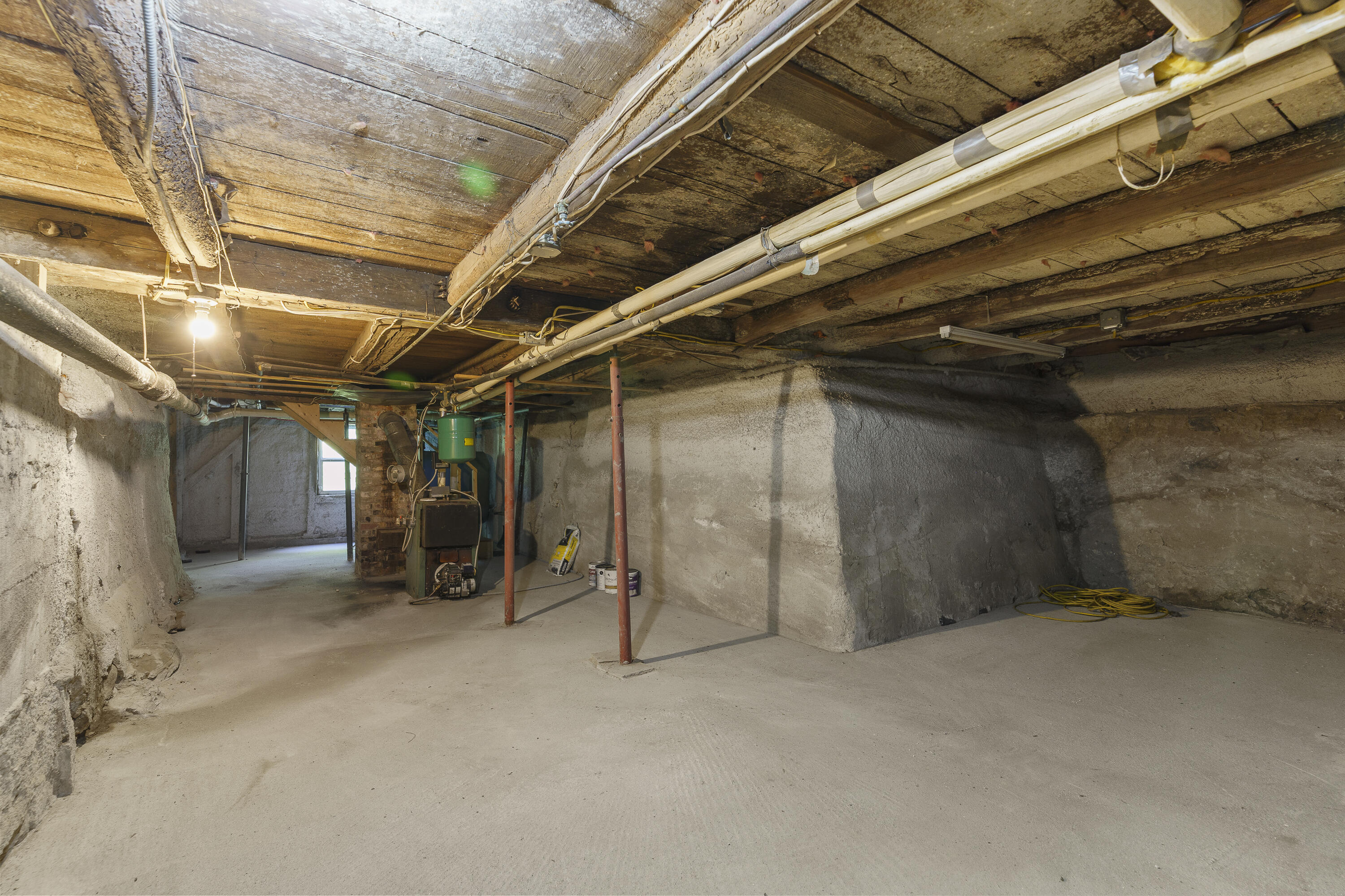 285 E Pond Road