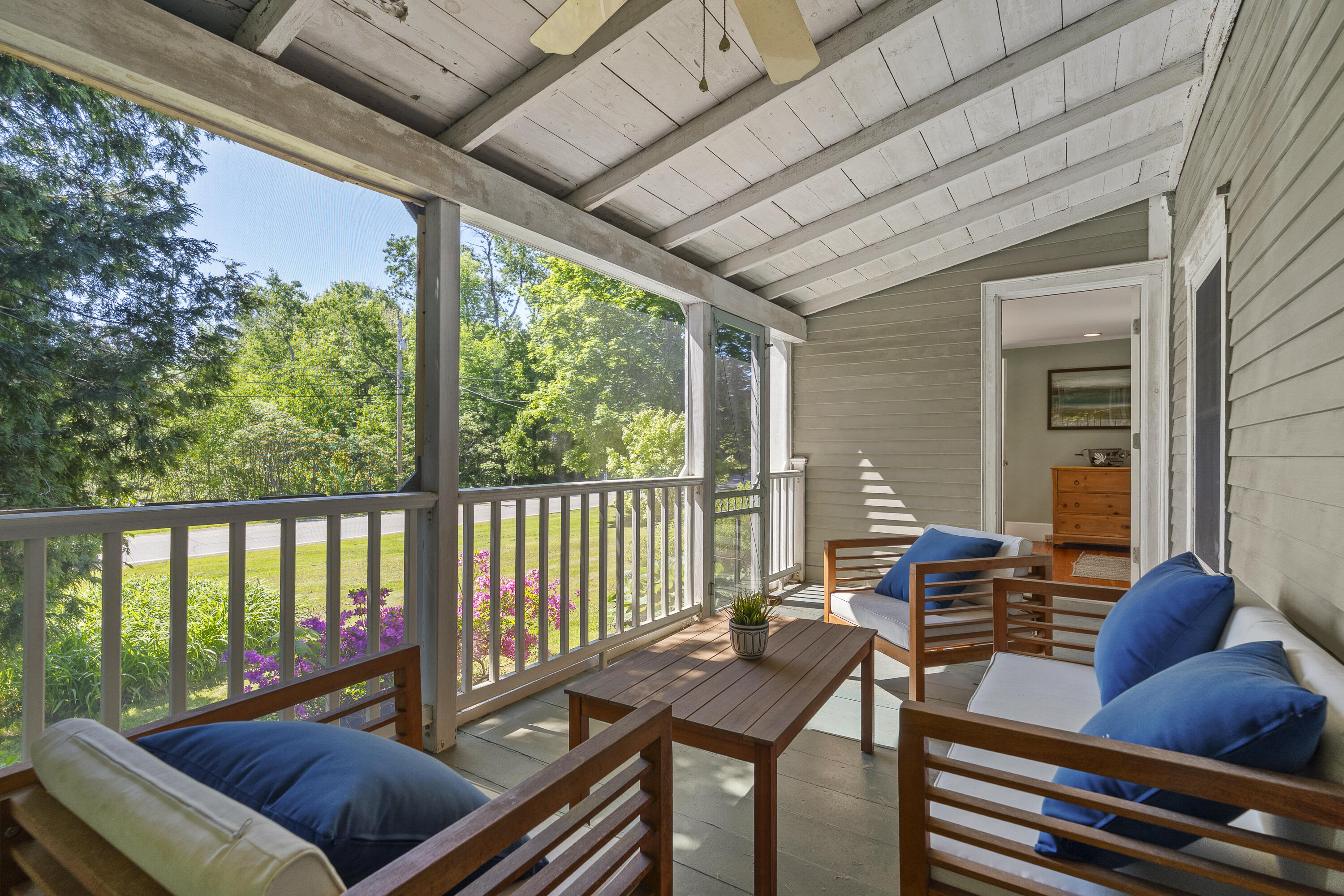 285 E Pond Road