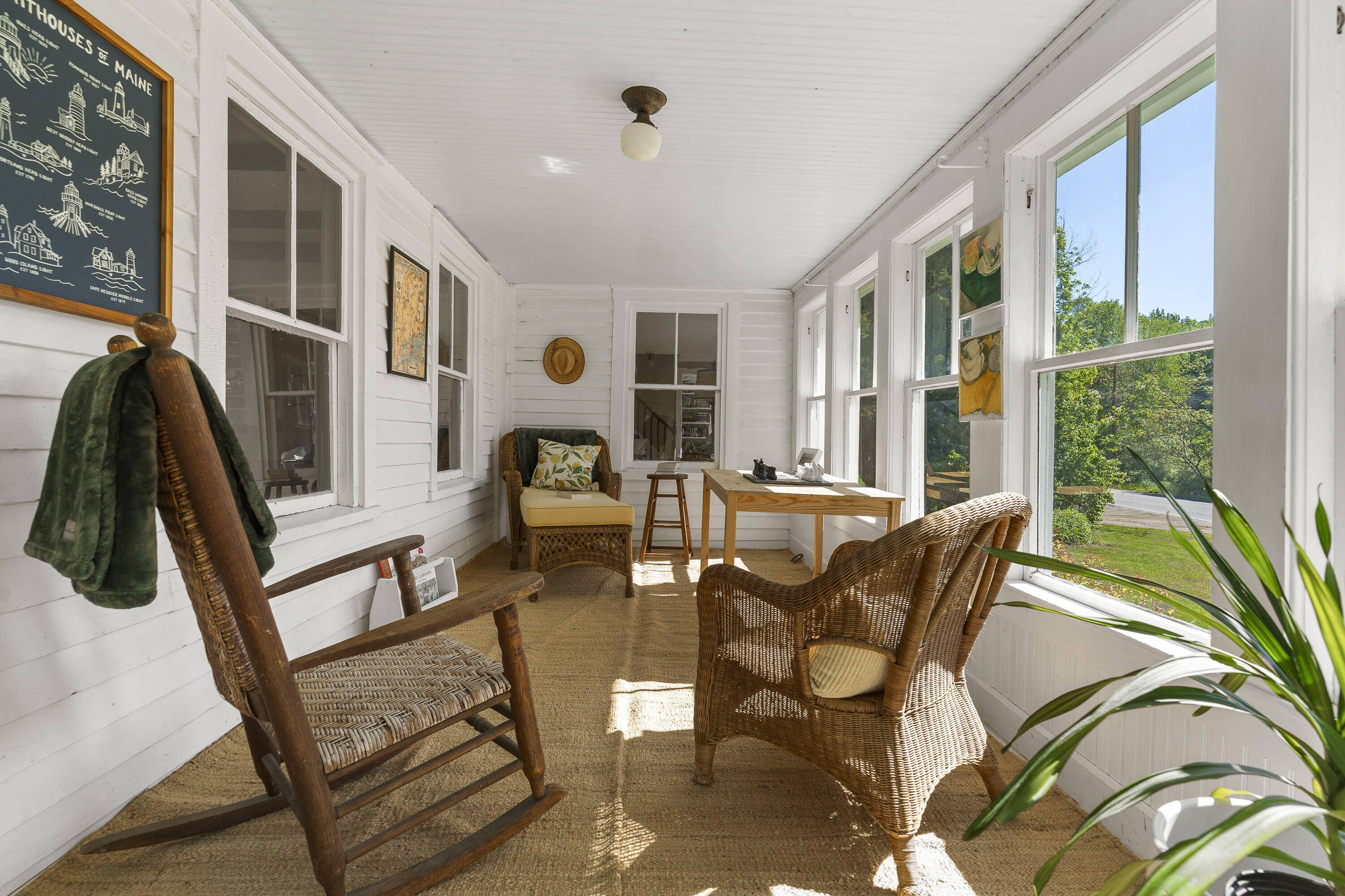 285 E Pond Road