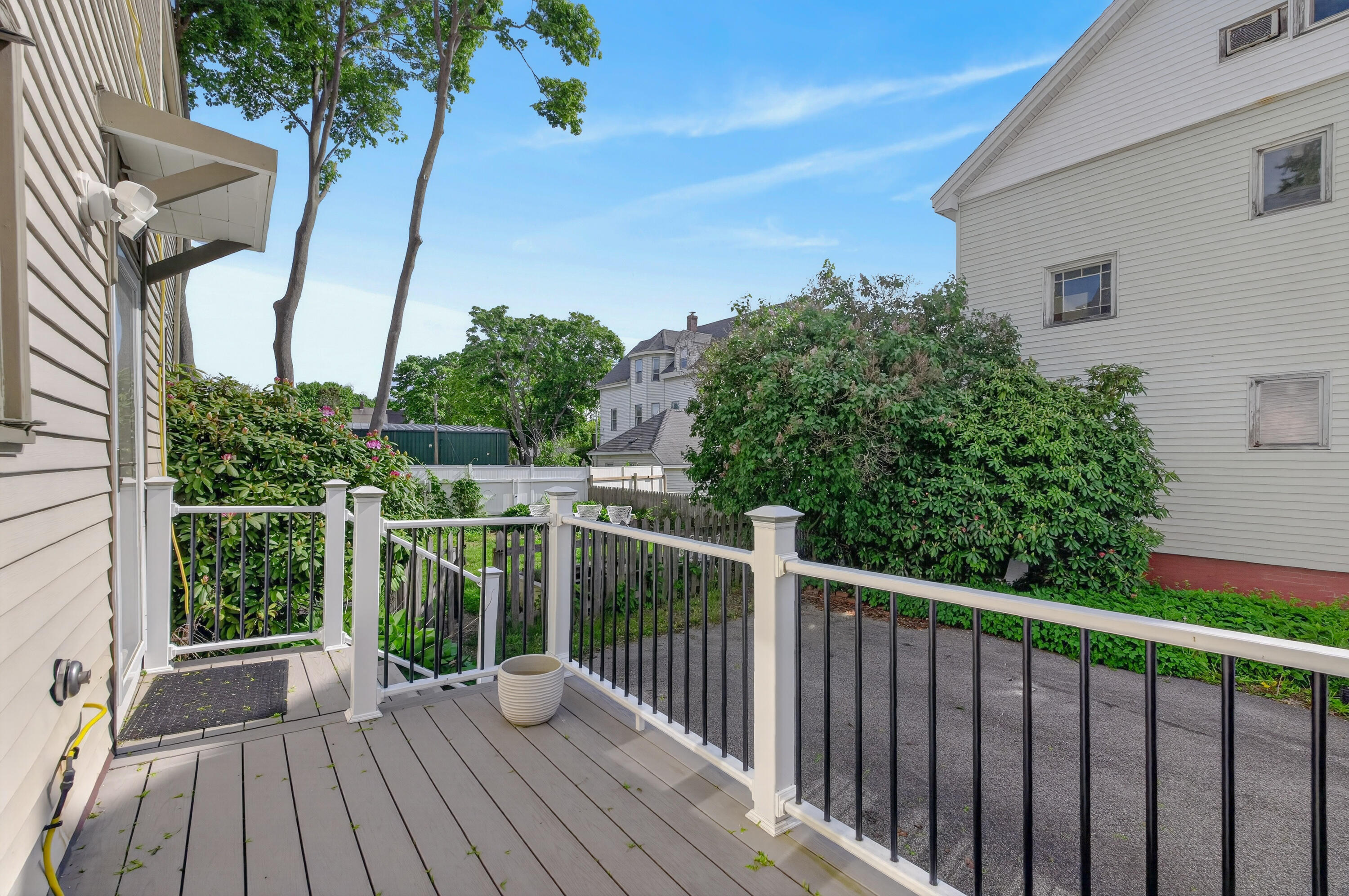 115 Woodford Street