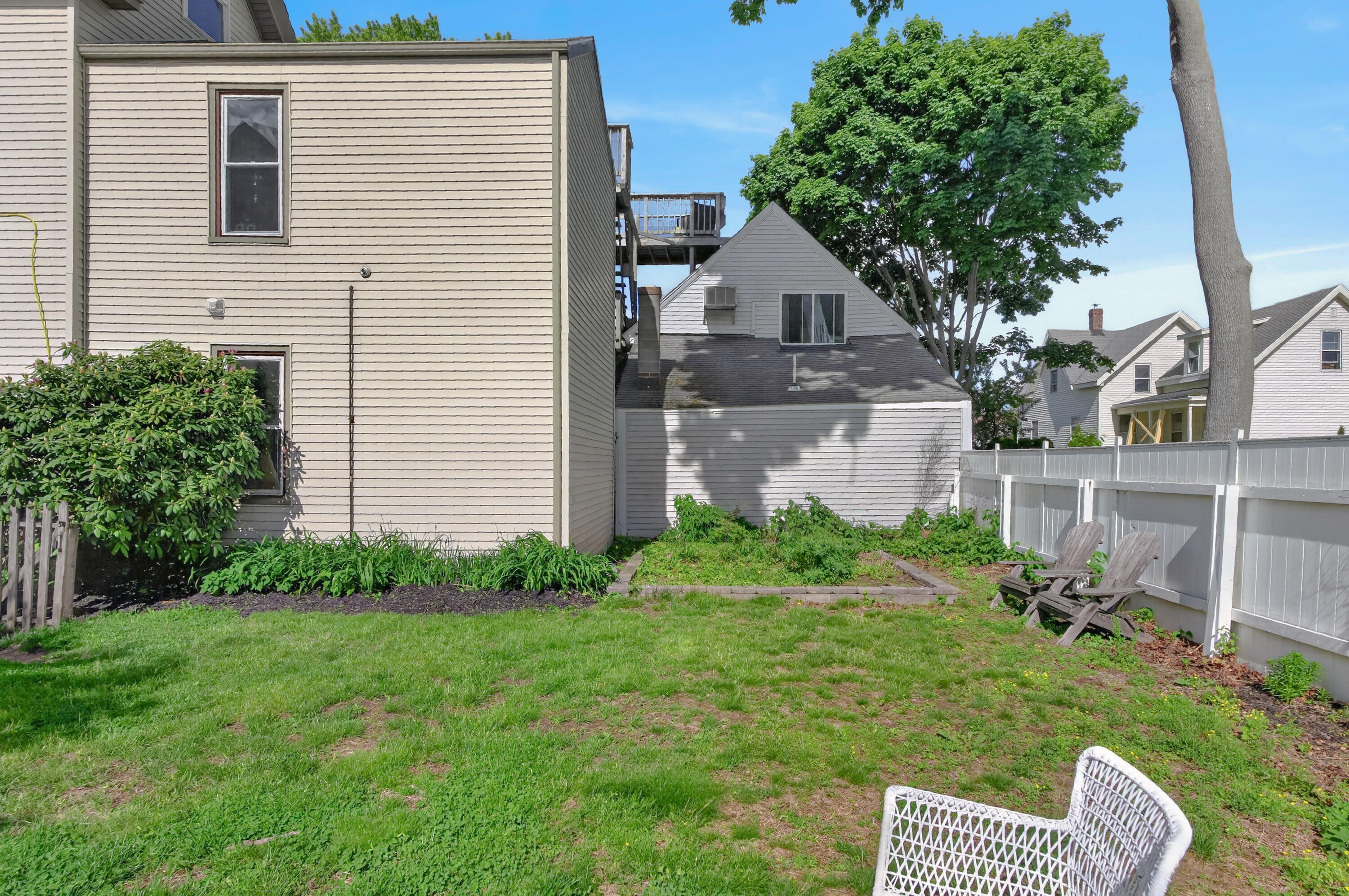 115 Woodford Street