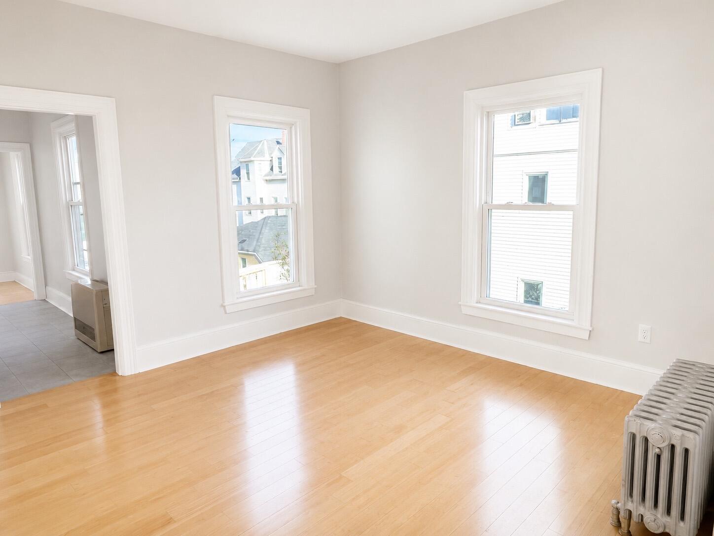 115 Woodford Street